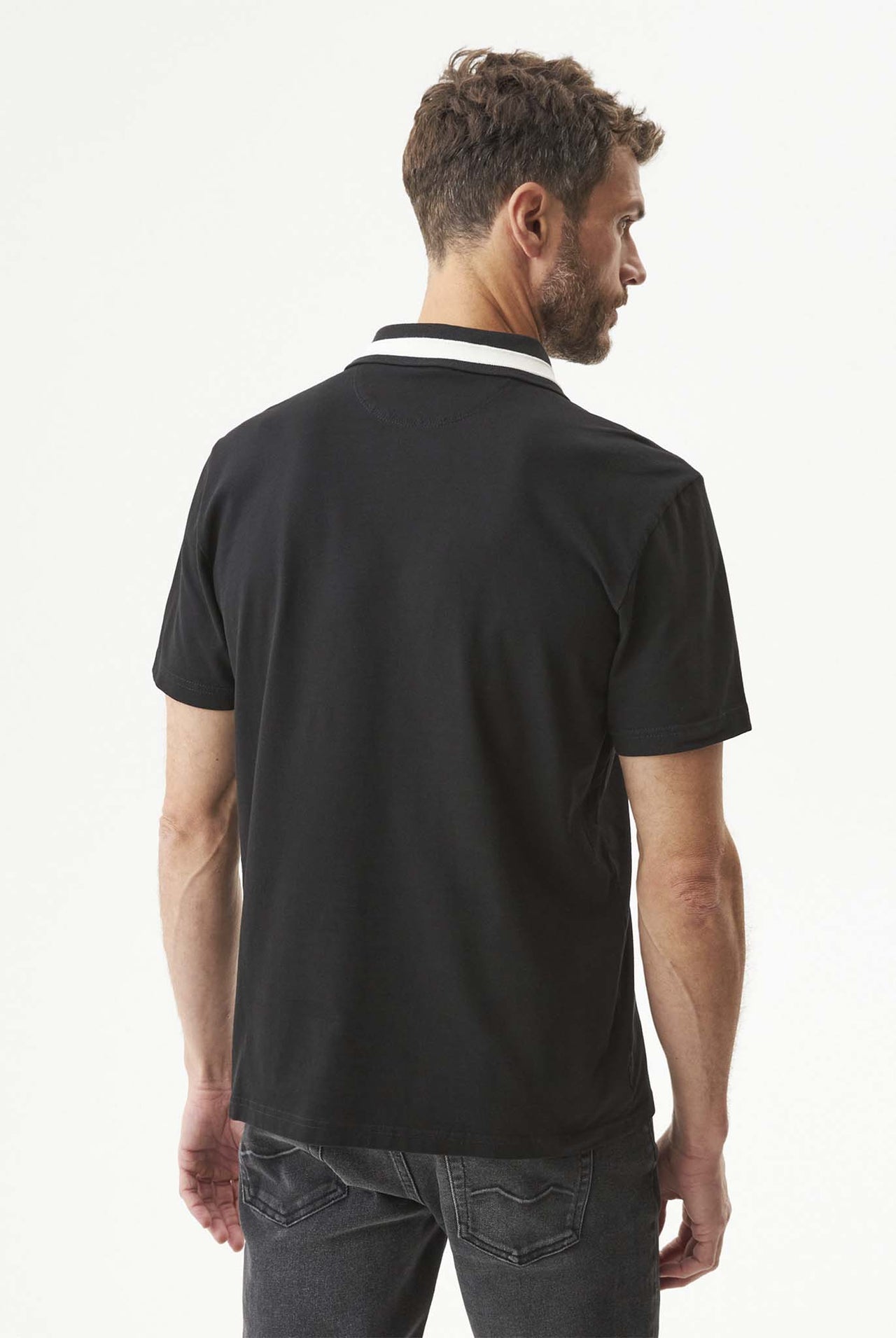 Camiseta Tipo Polo Chevignon Negro 063-609G009