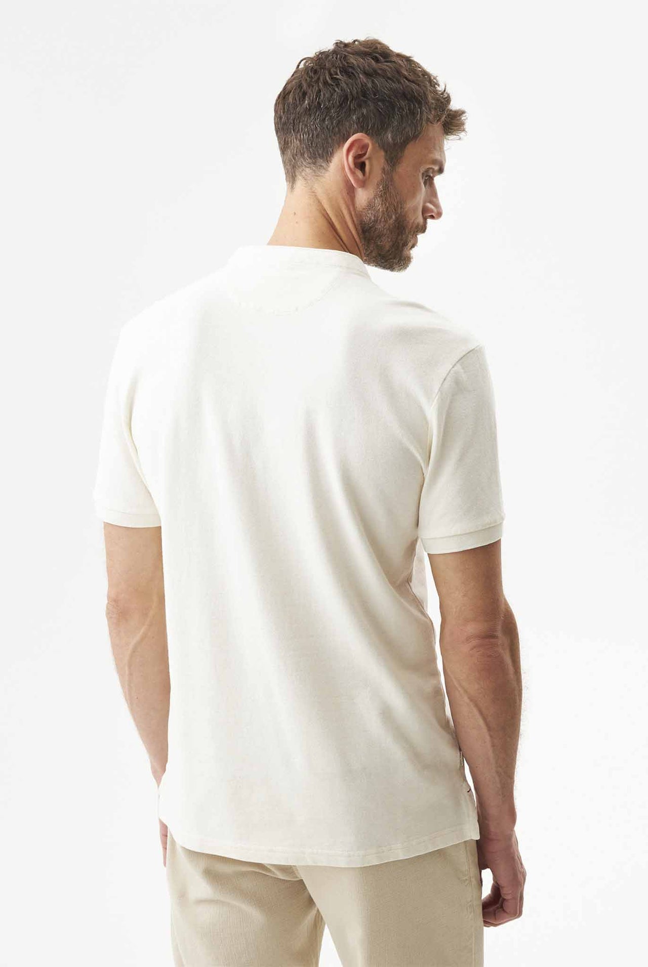 Camiseta Tipo Polo Chevignon Cuello Neru Crudo 063-609G026