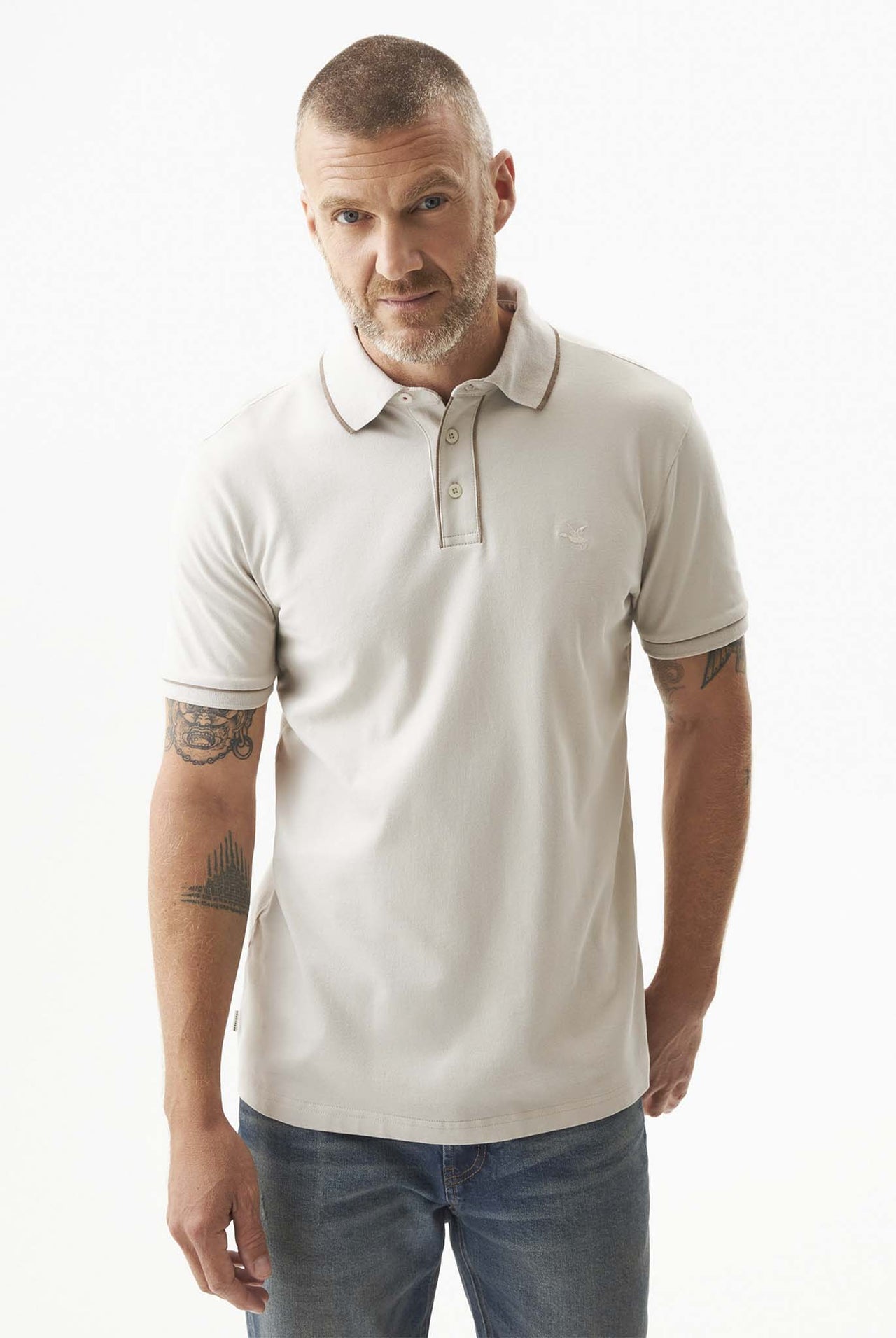 Camiseta Tipo Polo Chevignon Clásico Beige 063-609G040