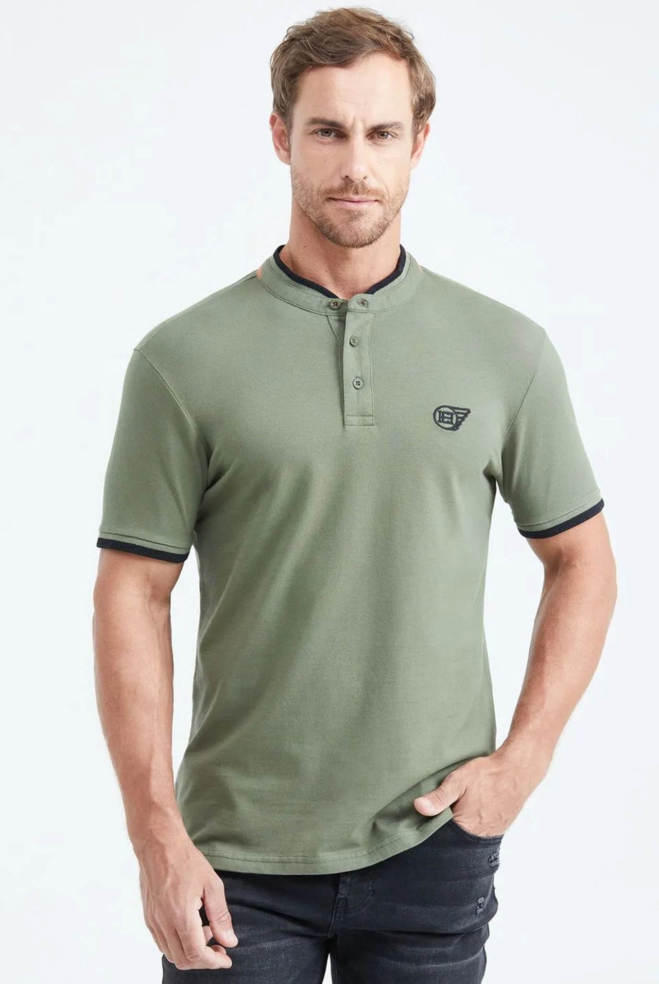 Camiseta Tipo Polo Chevignon Cuello Neru Verde