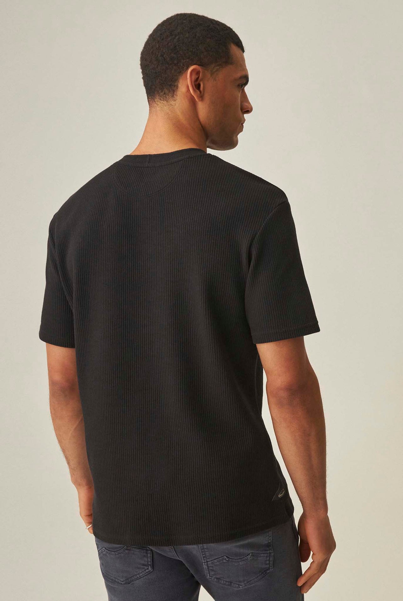 Camiseta Chevignon Texture Negro 063-642H026