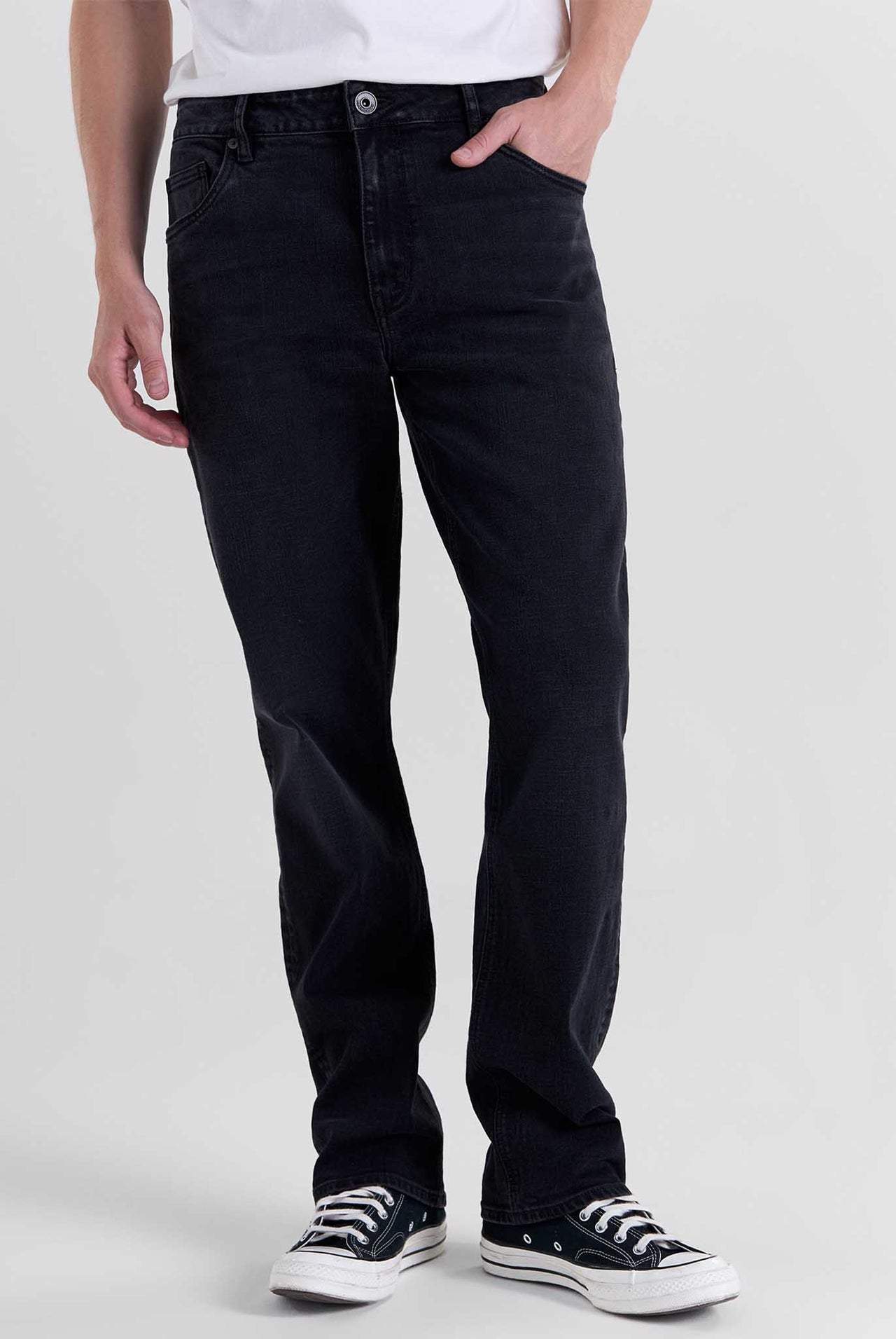 Jean Americanino Slim Straight Negro 070-539G804