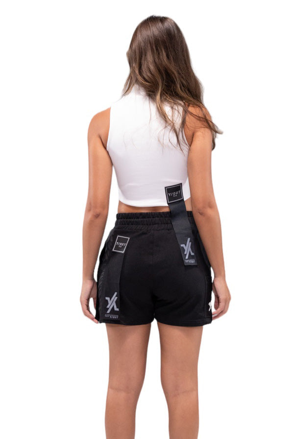 Short Y/Out