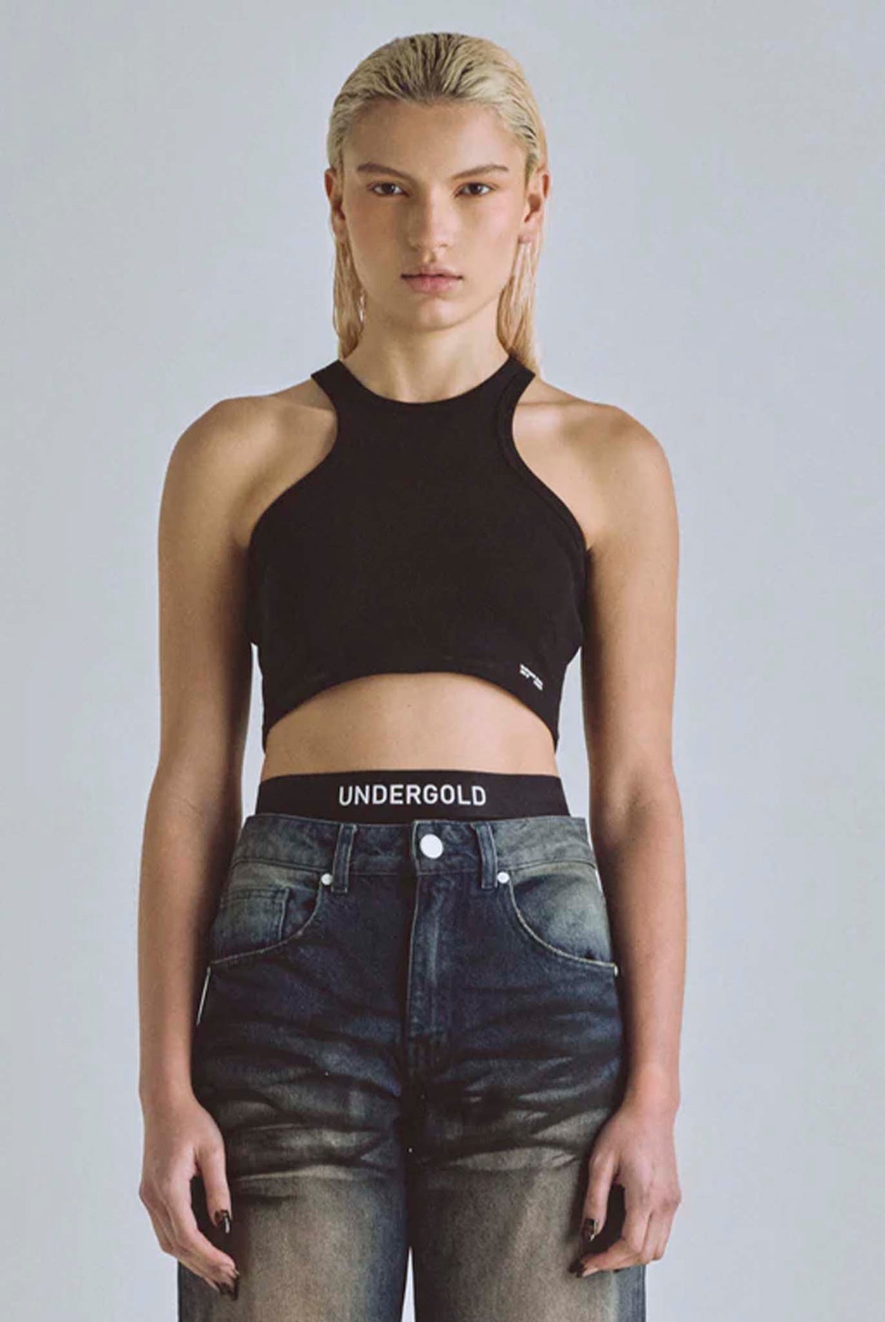 Crop Top Undergold Basics Studio Negro