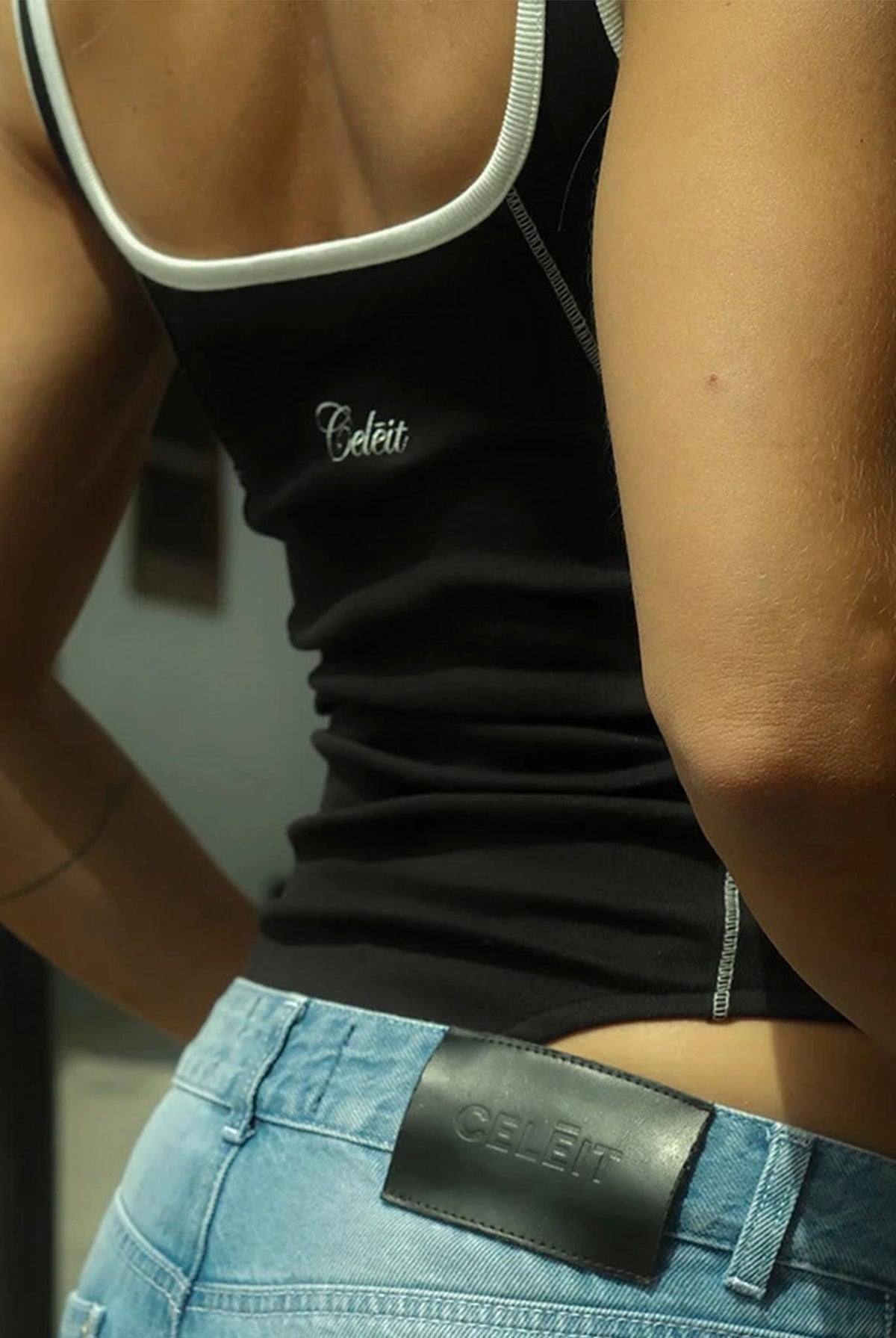 Body Celeit Frame Black