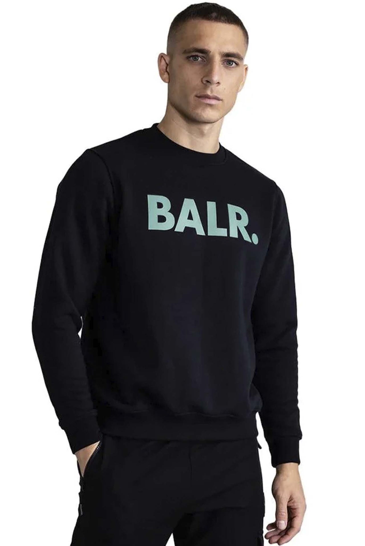 Buzo Balr Brand Straight Crewneck Jet Black/Dark Forestn