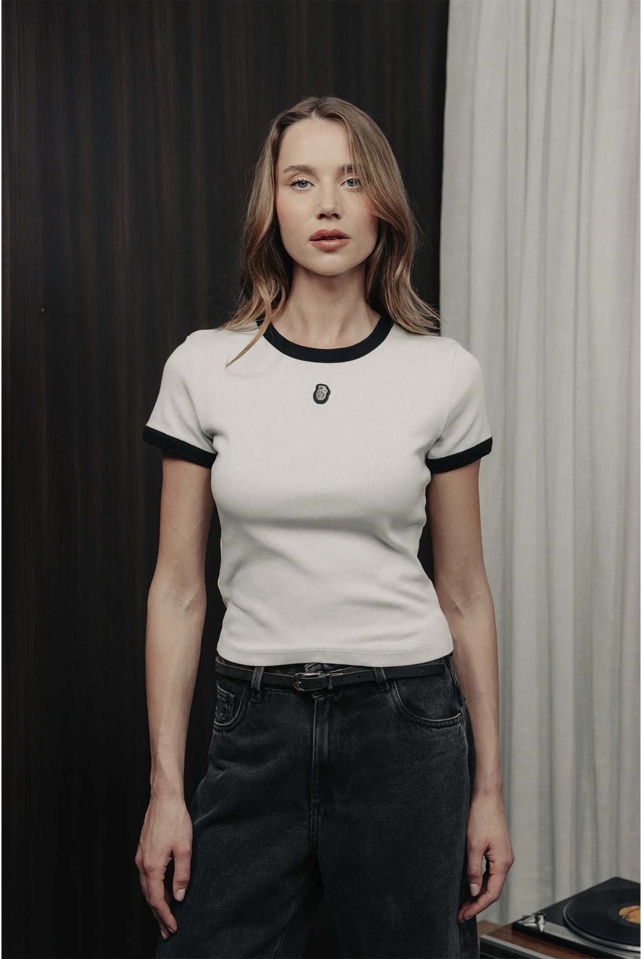 Top Blow Up Short Sleeve Ivory C8M-1010