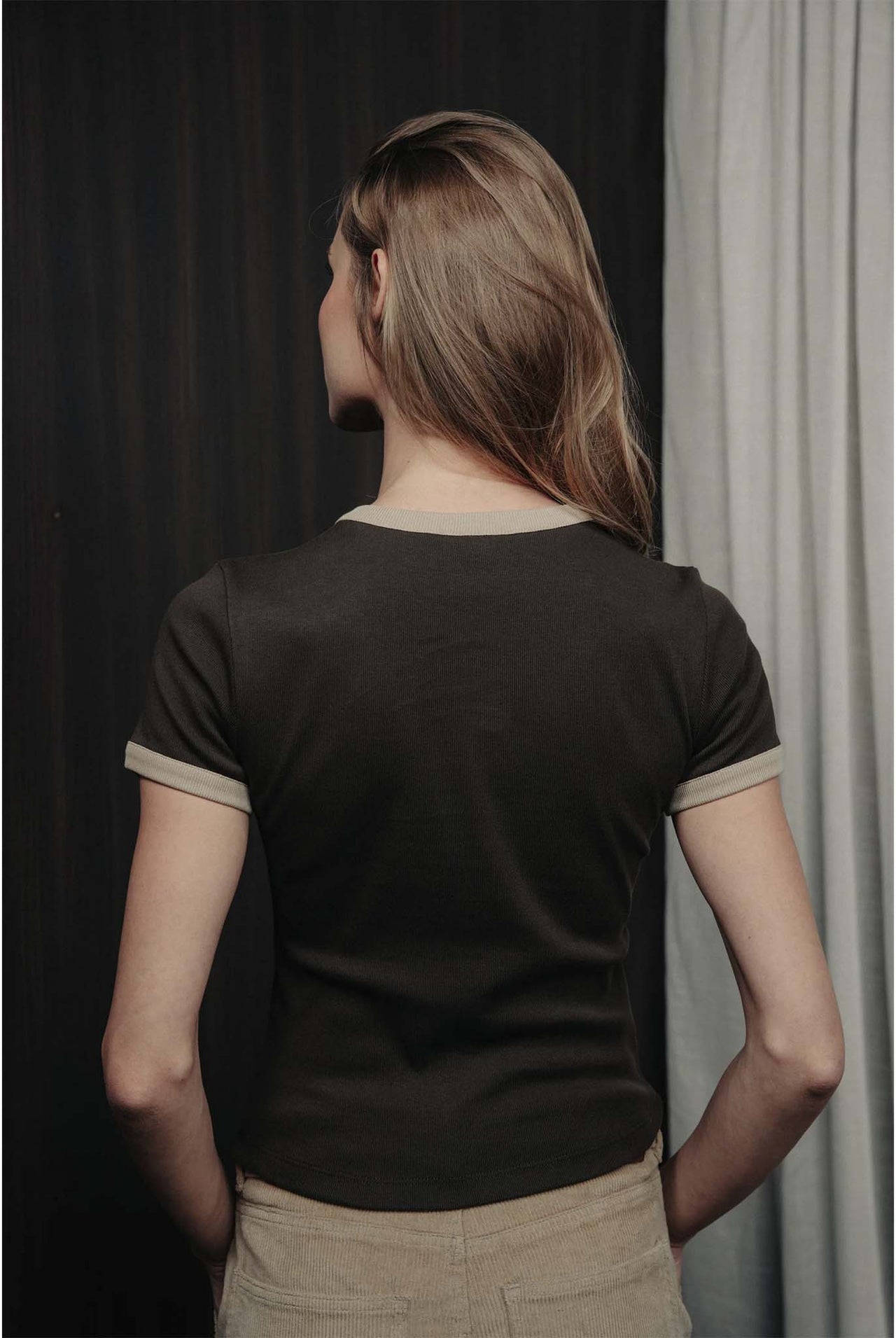 Top Blow Up Short Sleeve Brown C8M-9010