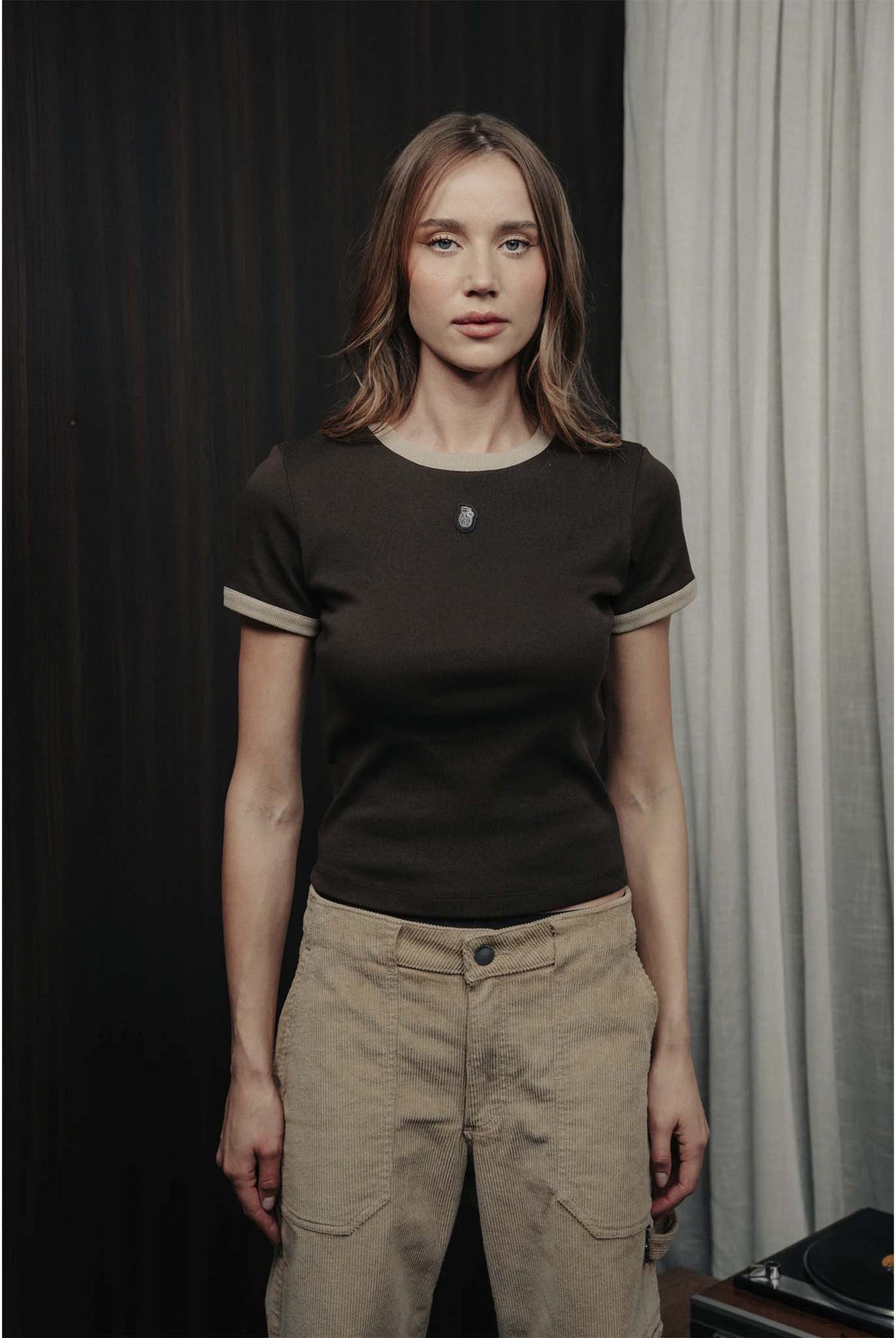 Top Blow Up Short Sleeve Brown C8M-9010