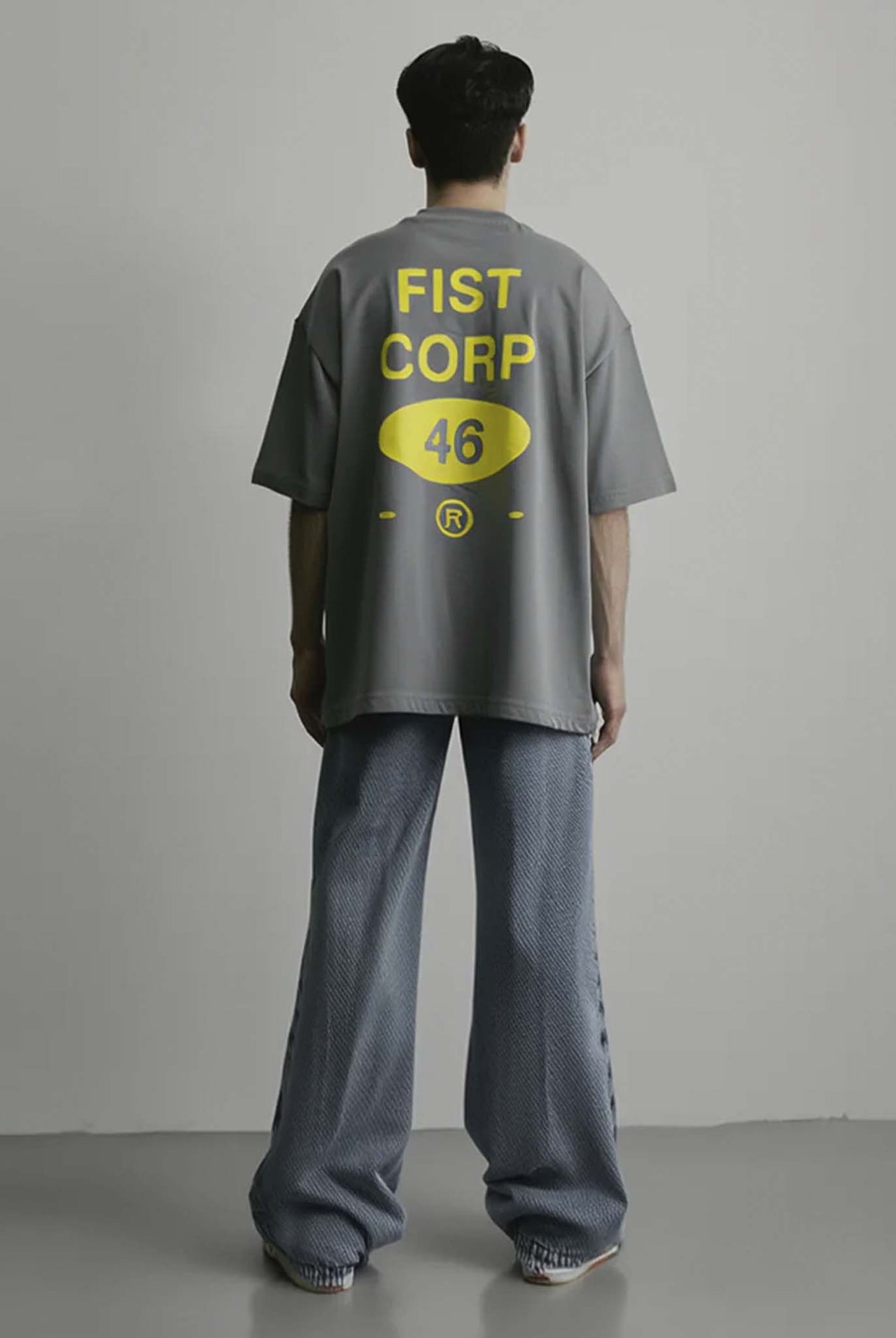 Camiseta Fist Corp 46 Gris