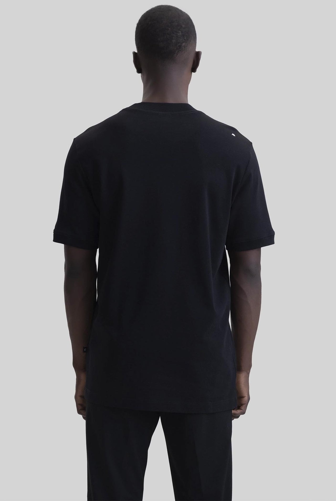 Camiseta Boreal Negro Monastery