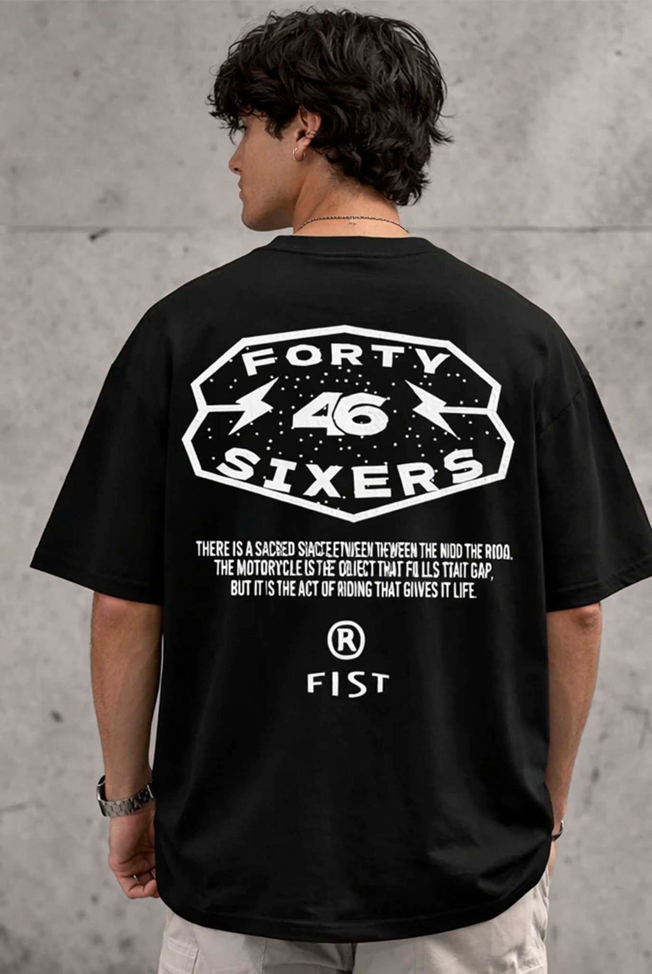 Camiseta Fist Black Road