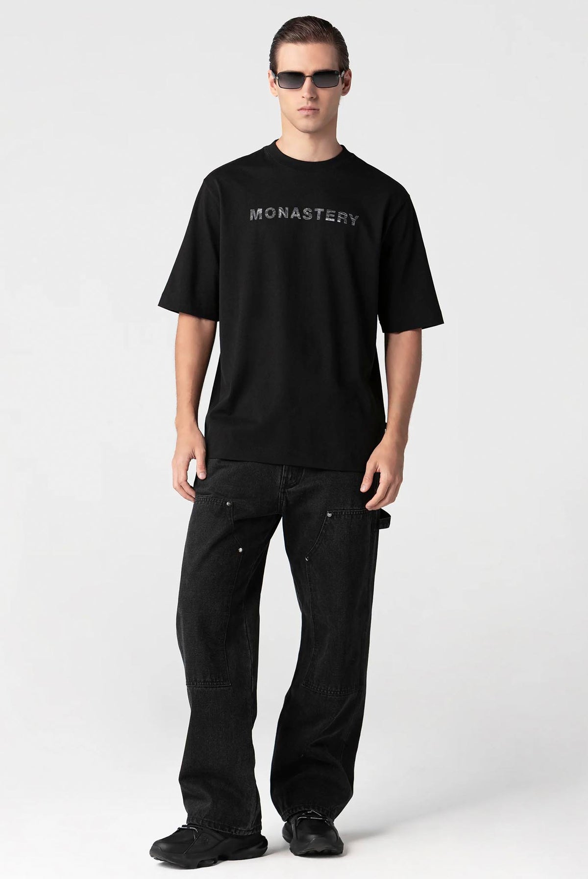 Camiseta Monastery Sommet Oversized Black