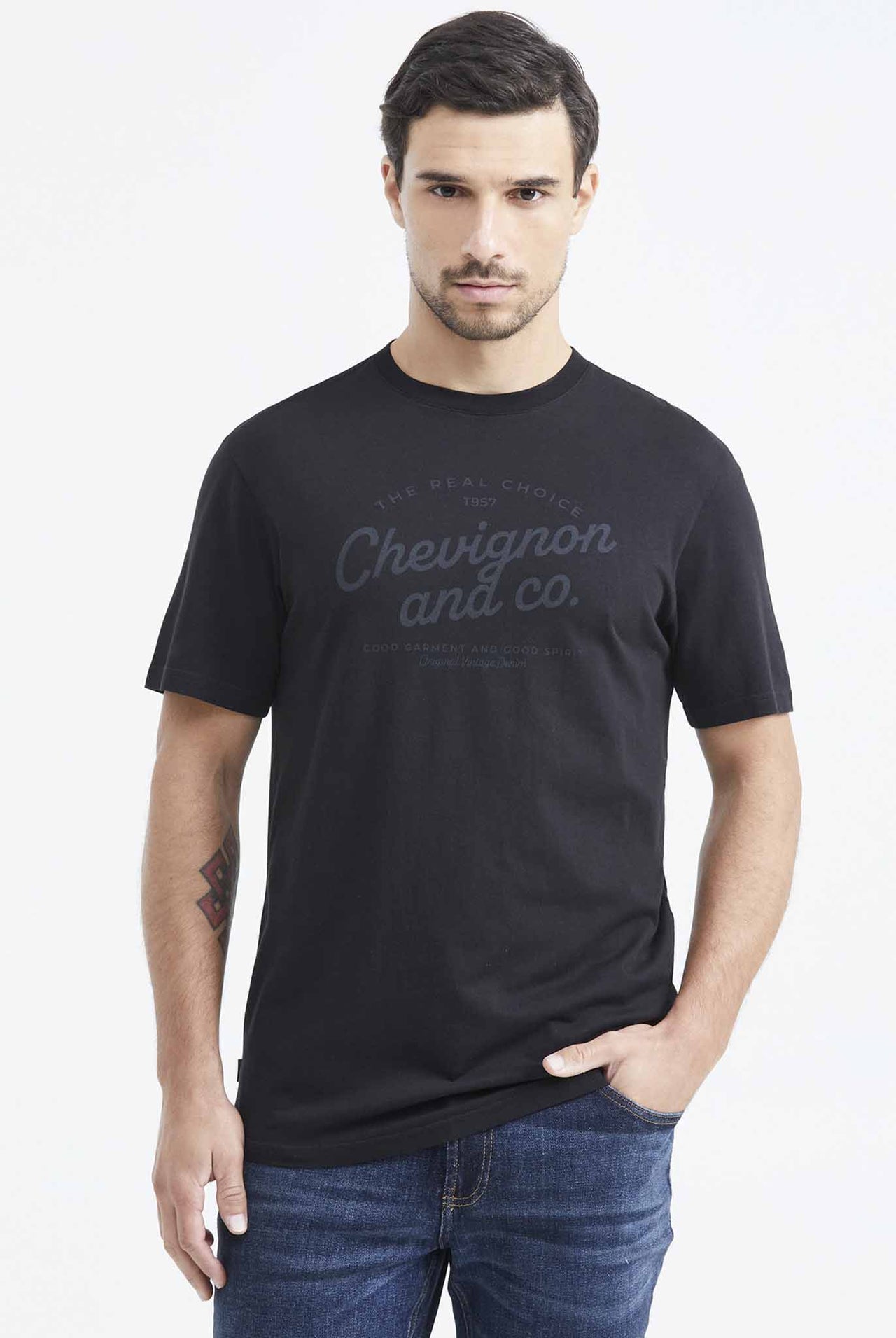 Camiseta Chevignon Negro