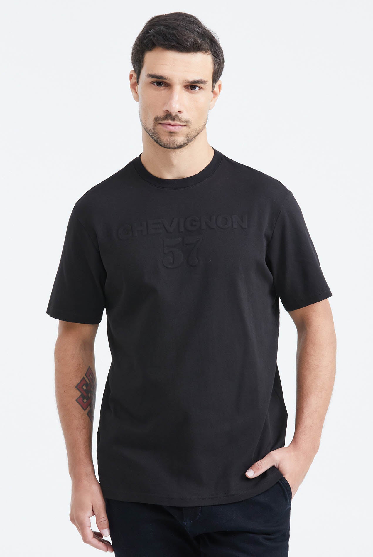 Camiseta Basica Chevignon Negro 060-649f008