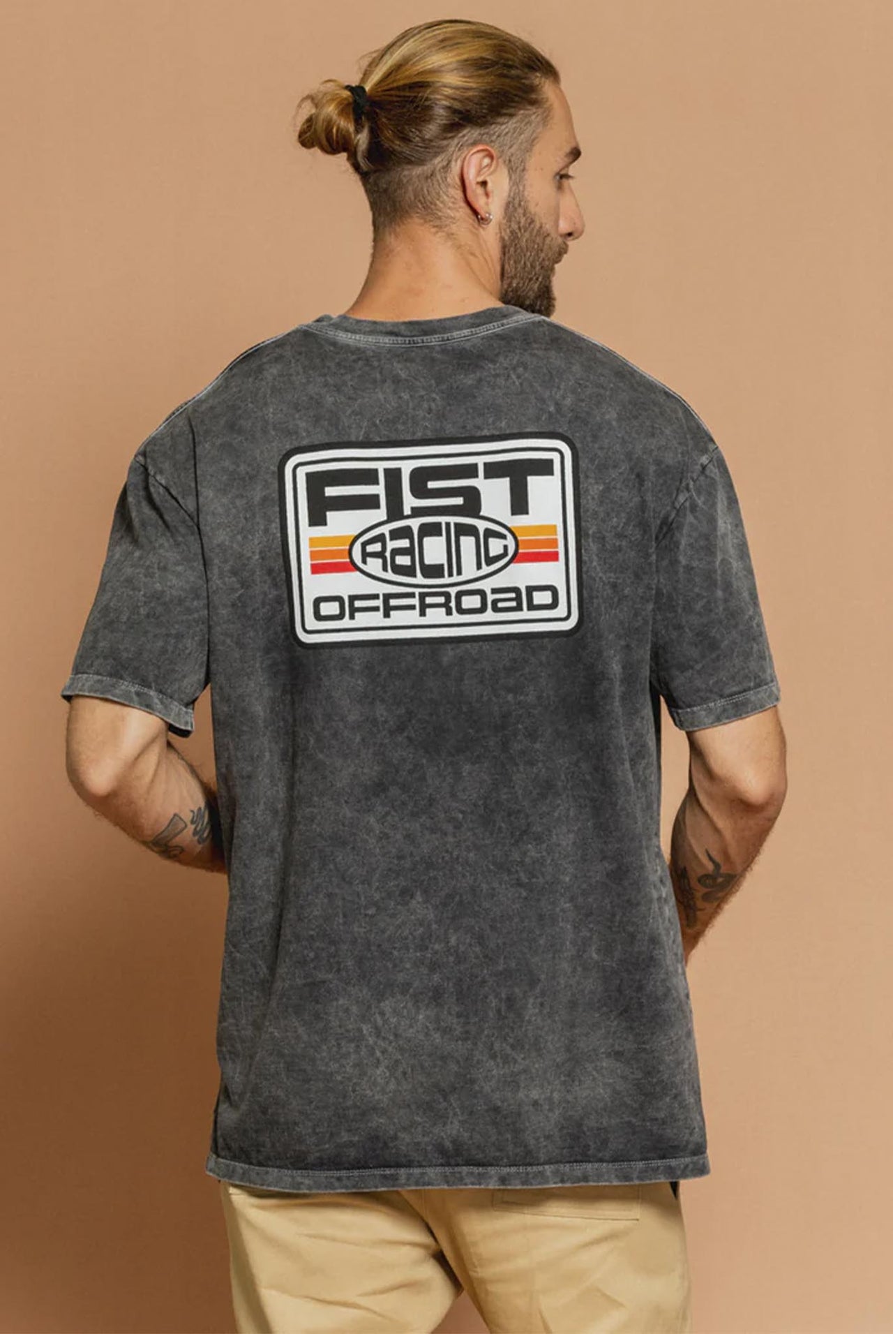 Camiseta Fist Oversized Offroad Asphalto Negro