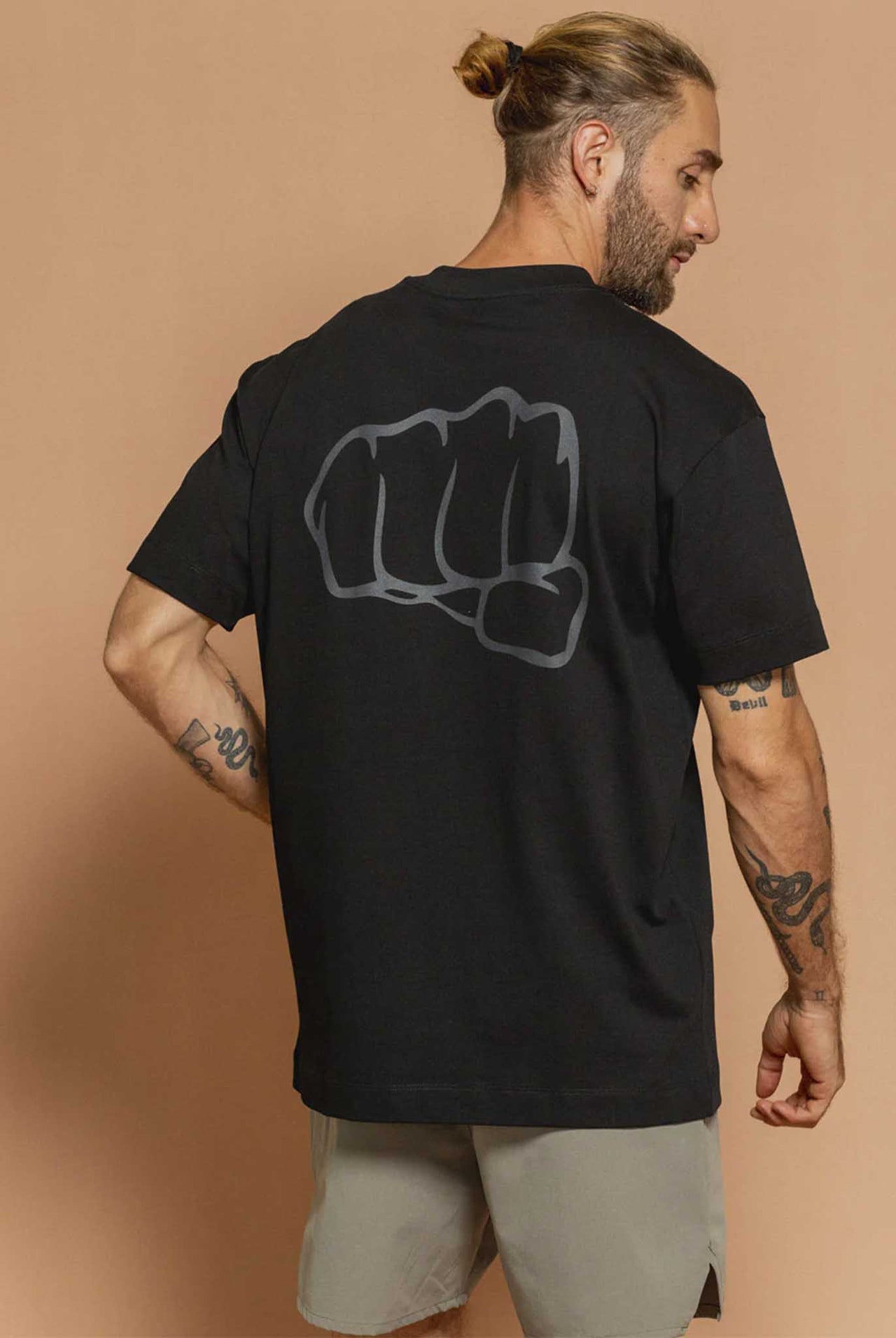 Camiseta Fist Custom Podium