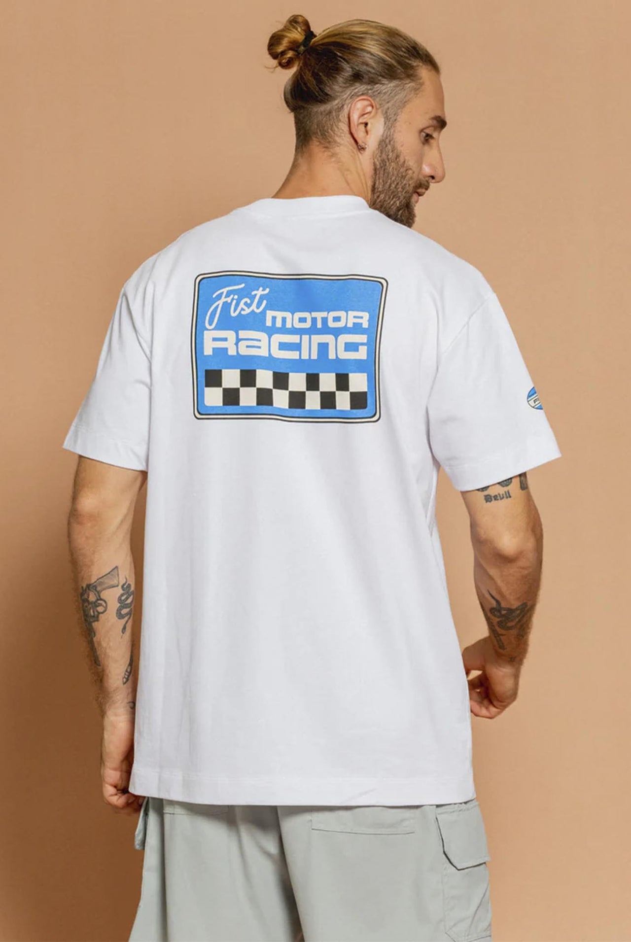 Camiseta Fist Custom Silverstone