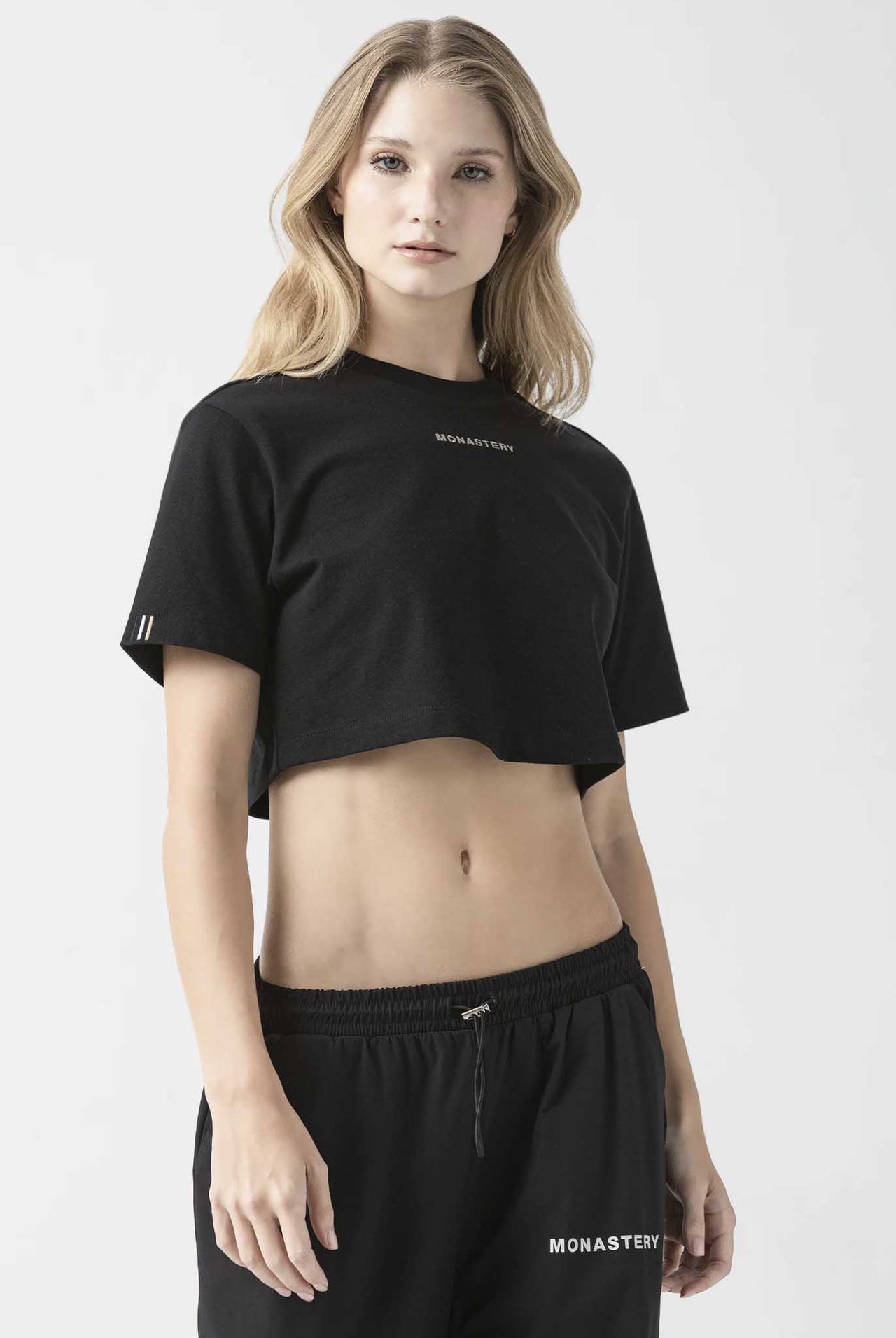 Crop Top Monastery Hazen Black