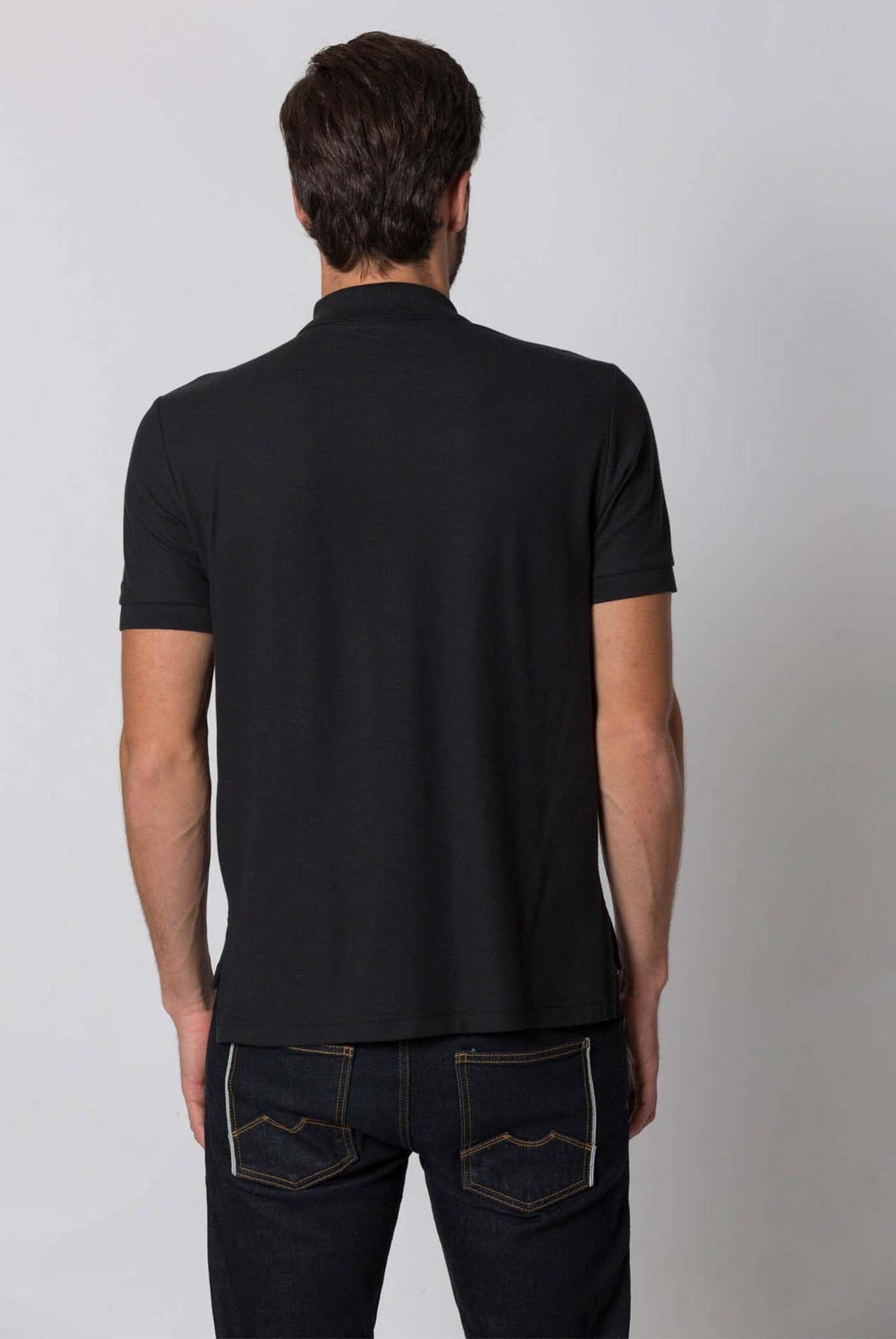 Camiseta Tipo Polo Chevignon Negro Sombrio Ultraoscuro