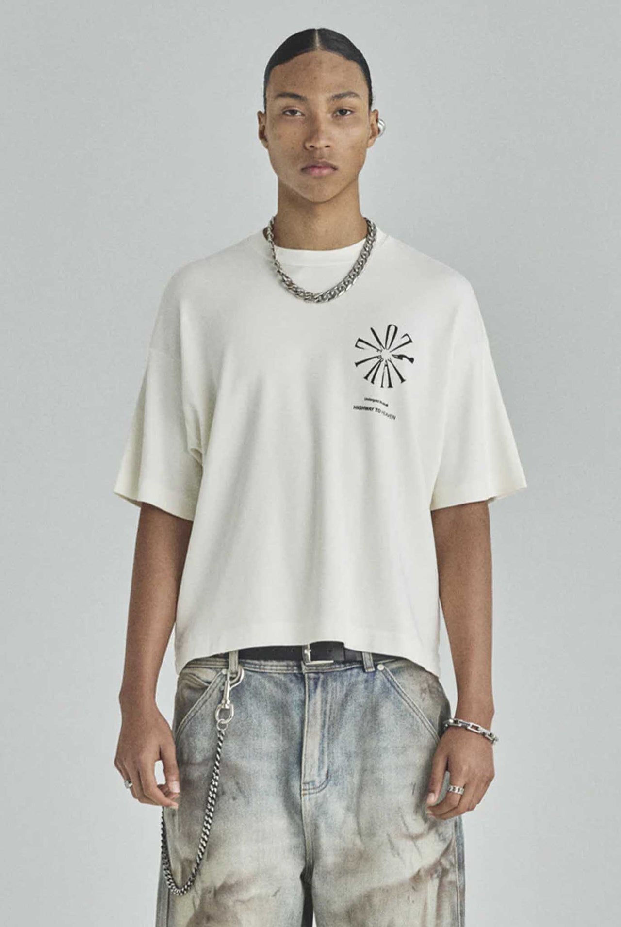 Camiseta Undergold Spring Pray 4 Love Boxy Fit White