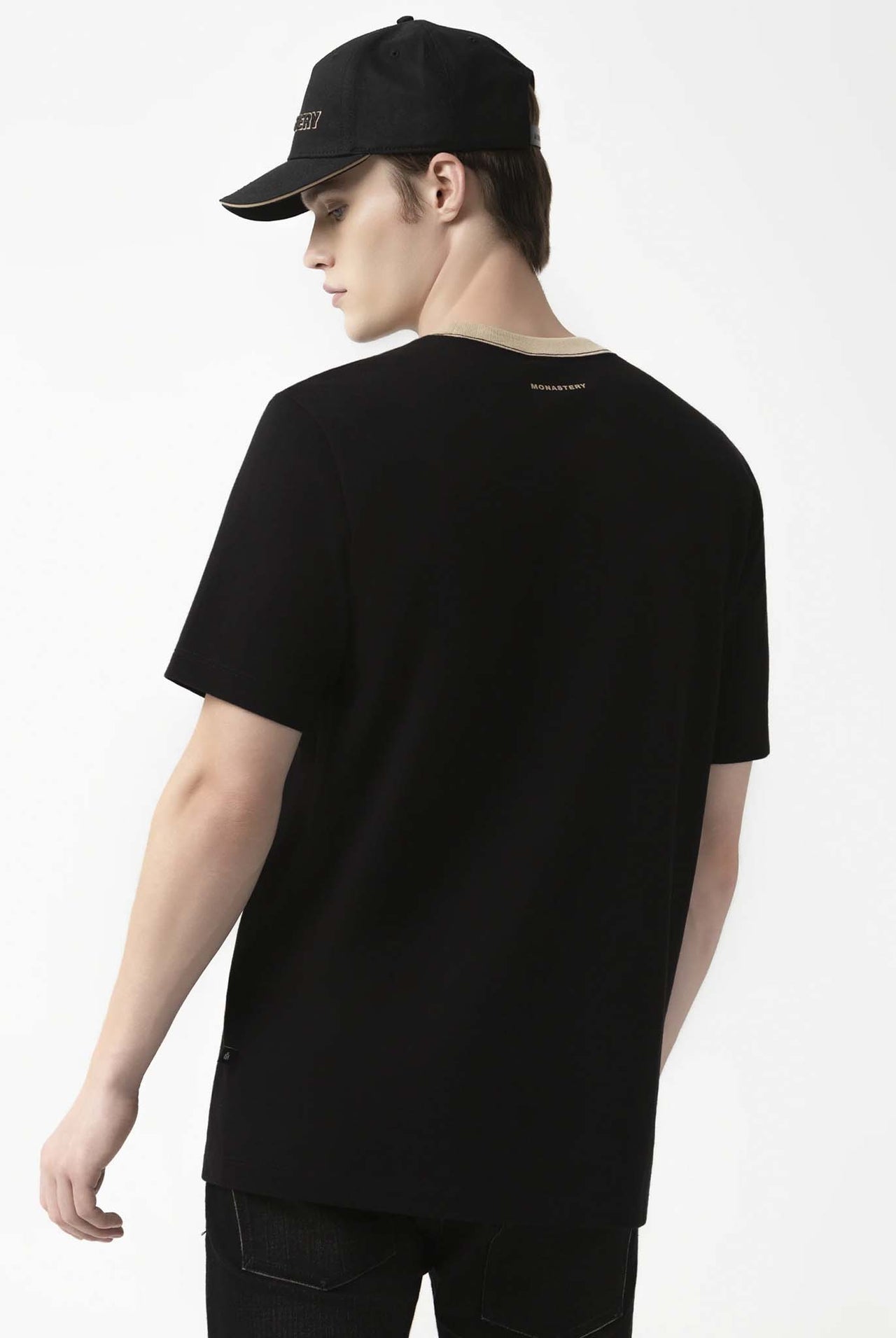 Camiseta Monastery Siux Black