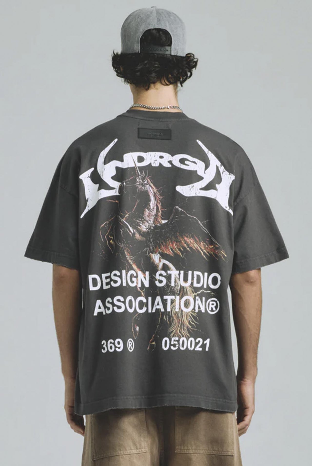 Camiseta Undergold Thunder Rider Pegasus Gris