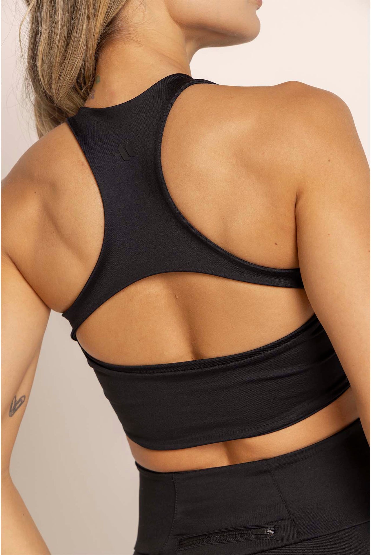 Top Amfit Mantra Negro