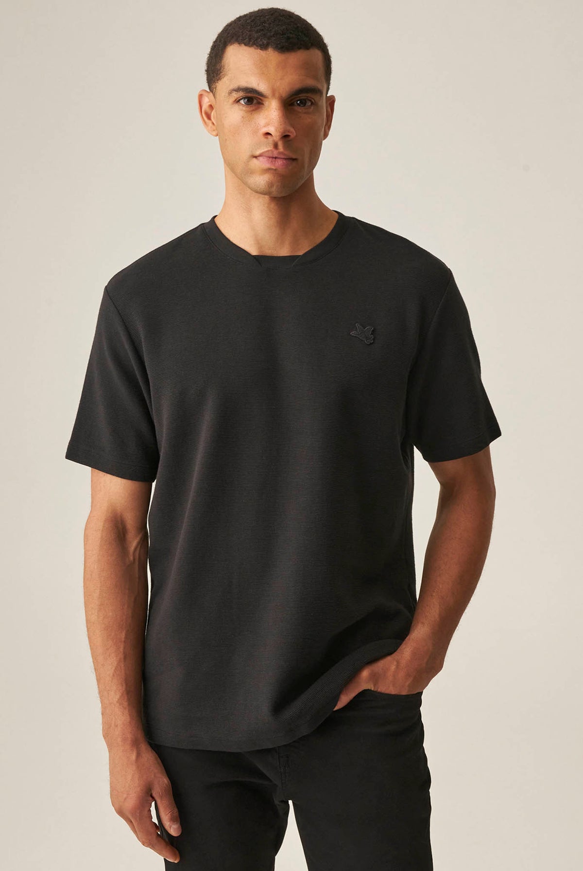 Camiseta Chevignon Negro 063-649H022
