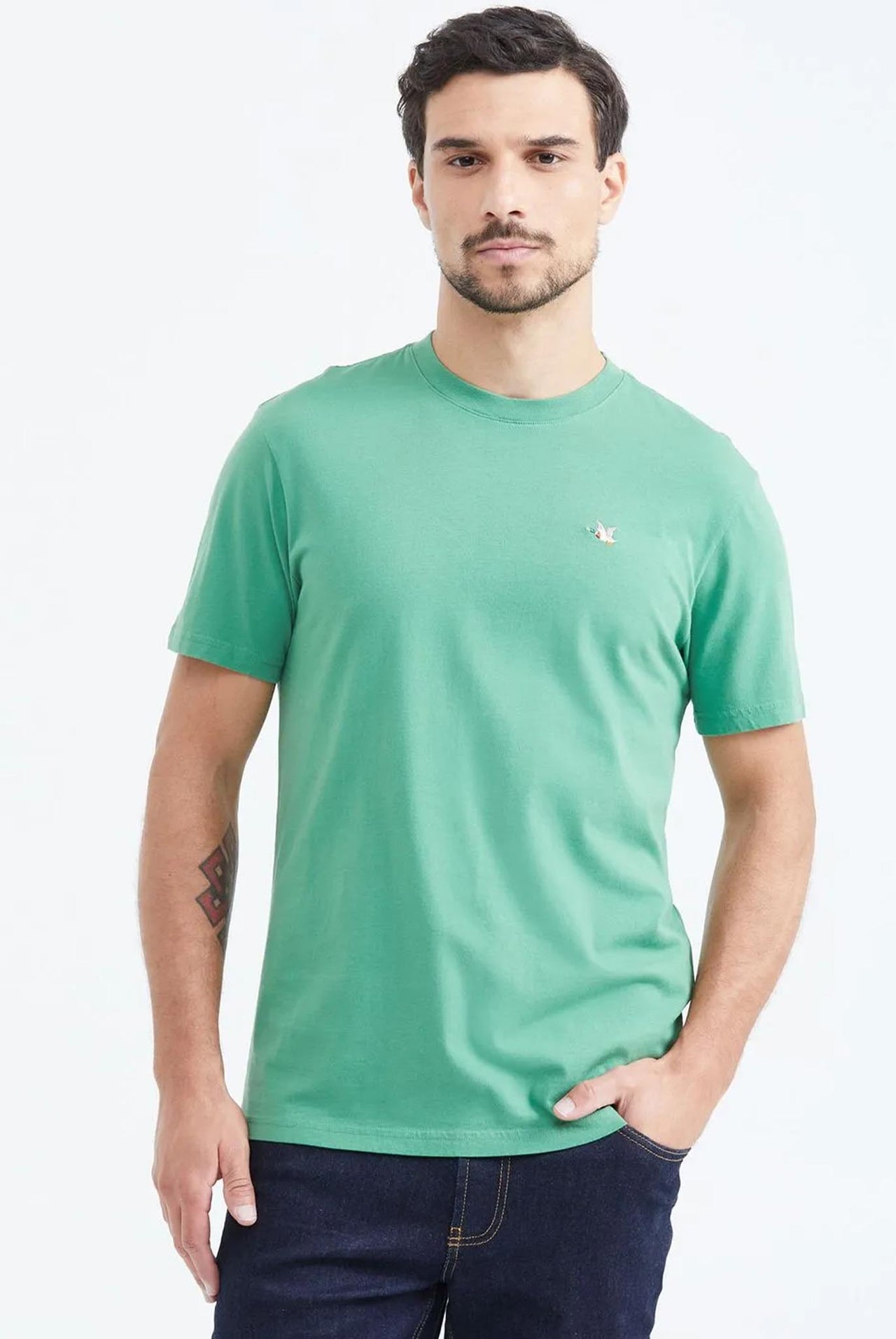Camiseta Basica Chevignon Verde 063-649f001