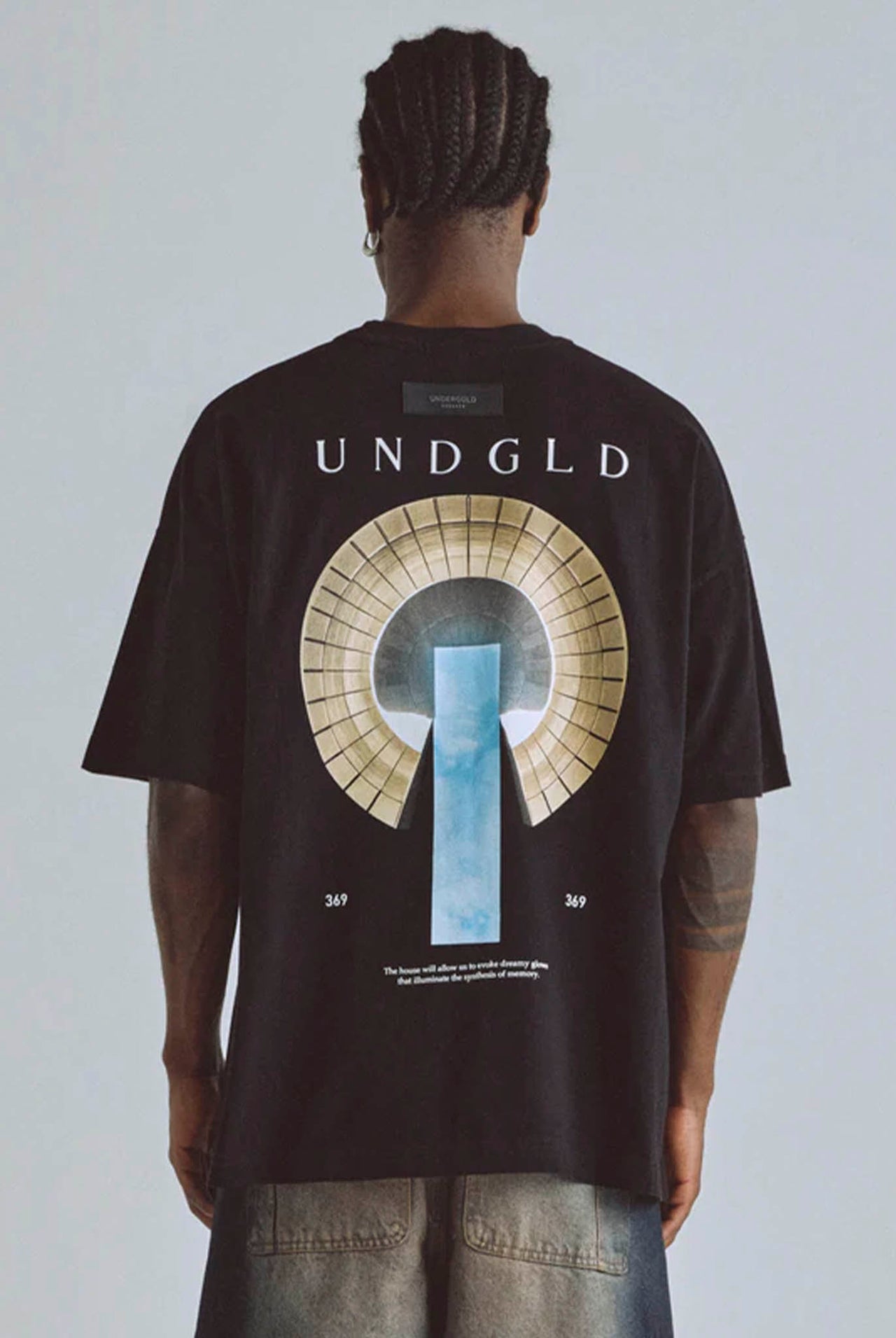 Camiseta Undergold Eternal House Negro