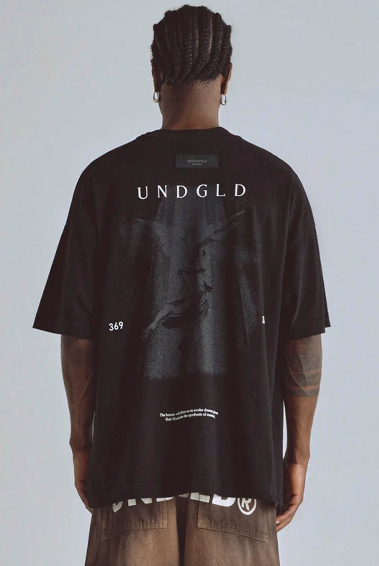 Camiseta Undergold Eternal Ángel Negro