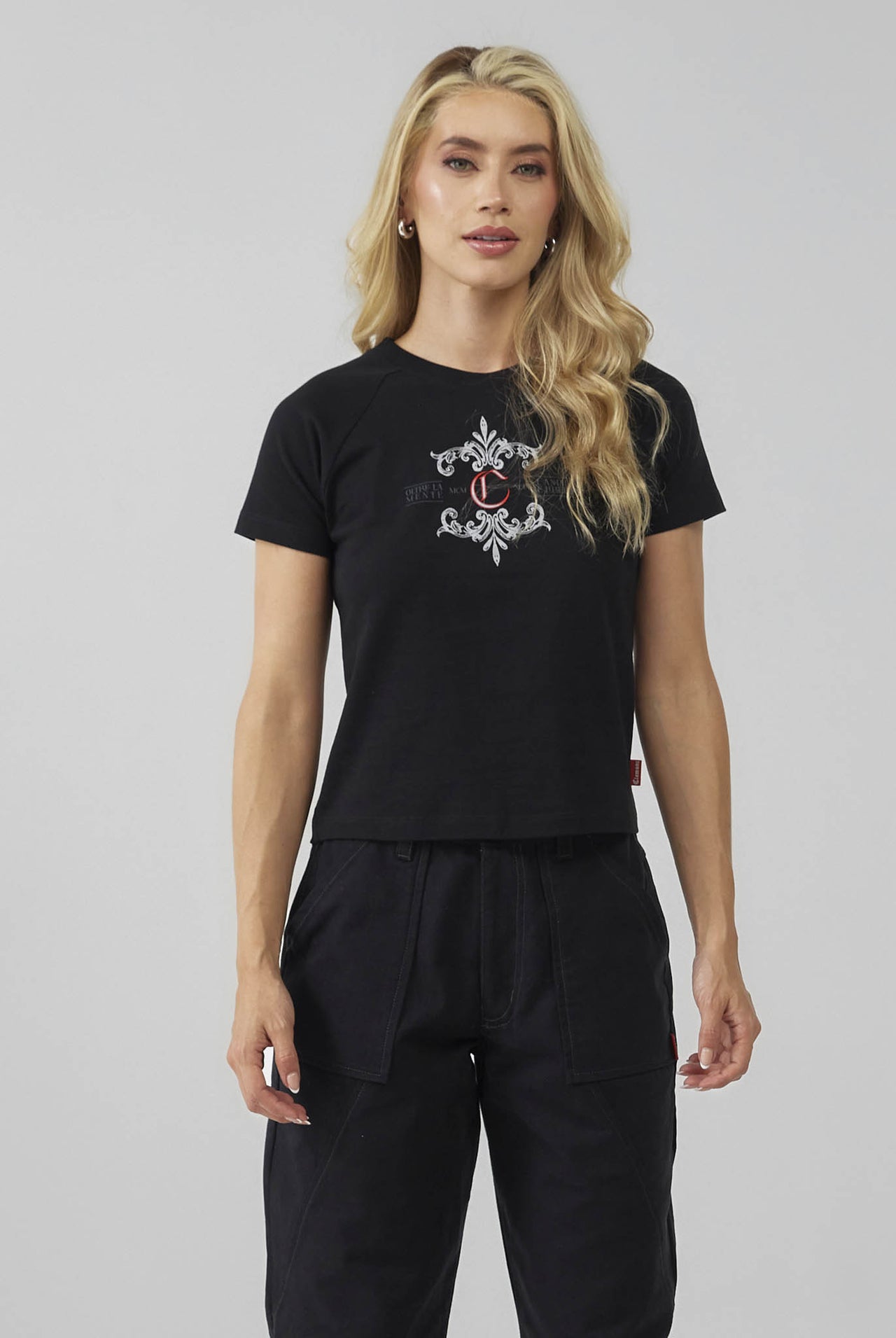 Camiseta Clemont Magia Negro 12092401