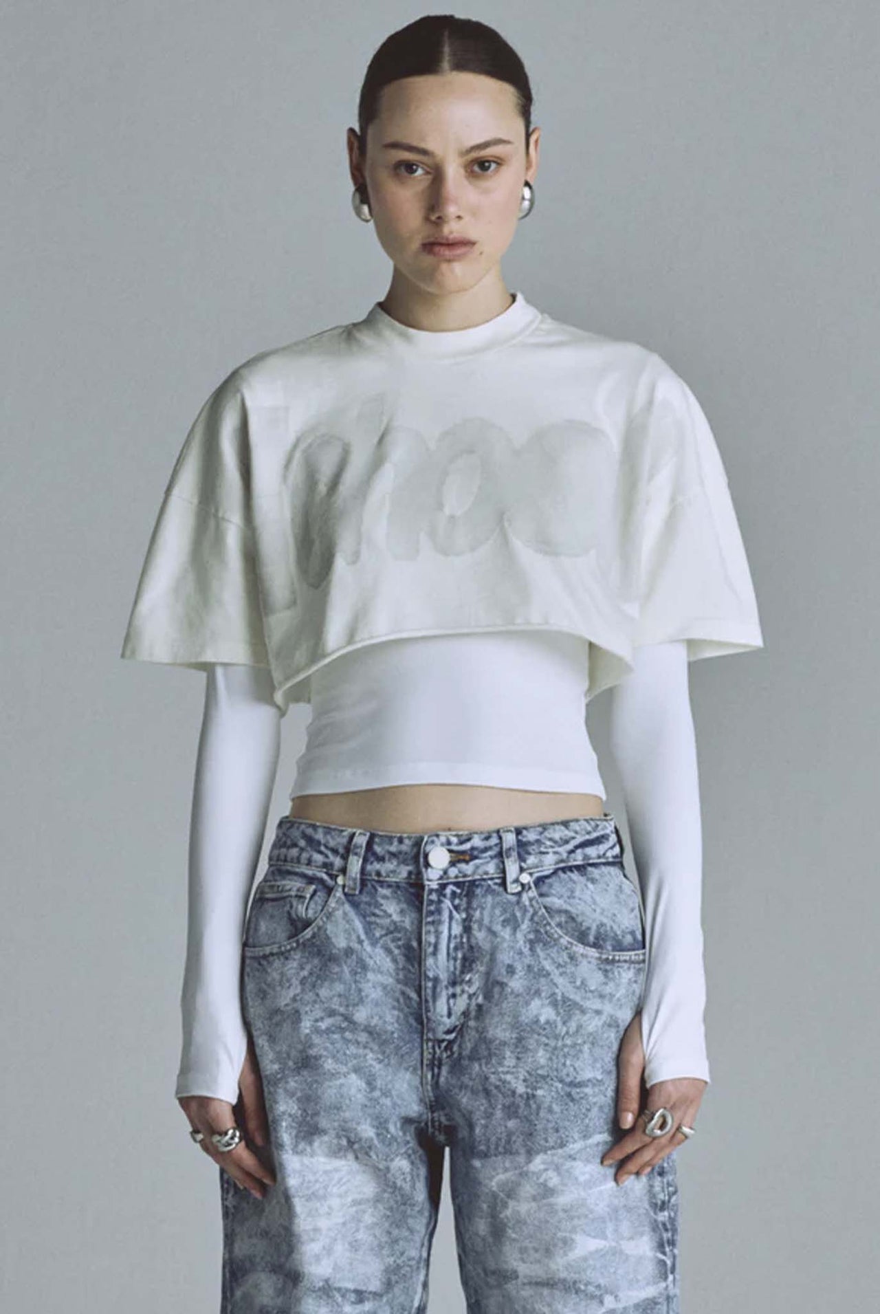 Crop Top Undergold Echoes Echo White