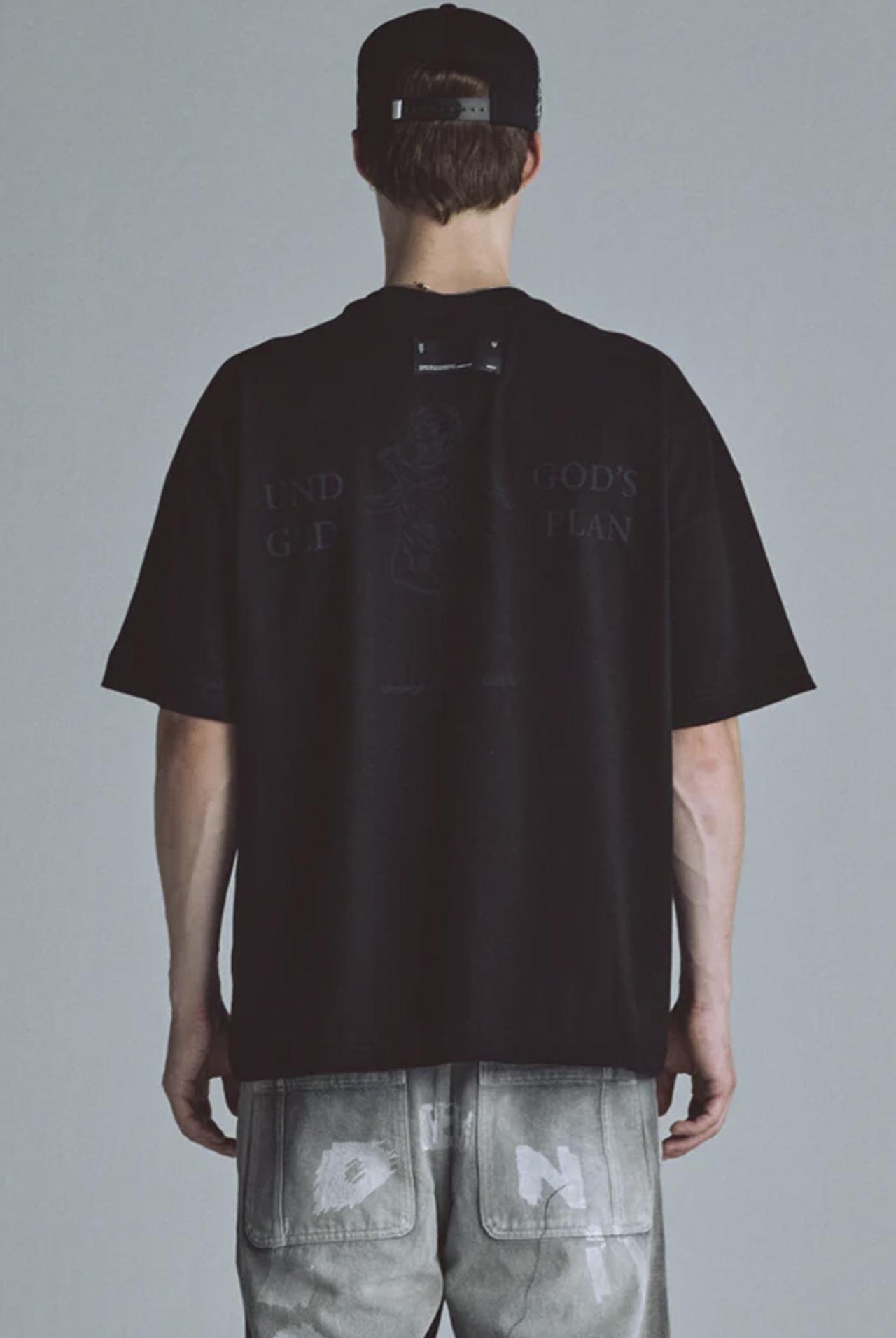 Camiseta Undergold Echoes Gods Plan Black