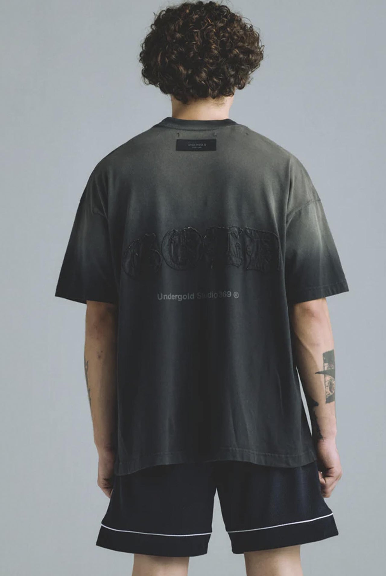 Camiseta Undergold Gratia Plena Gold Faded Black