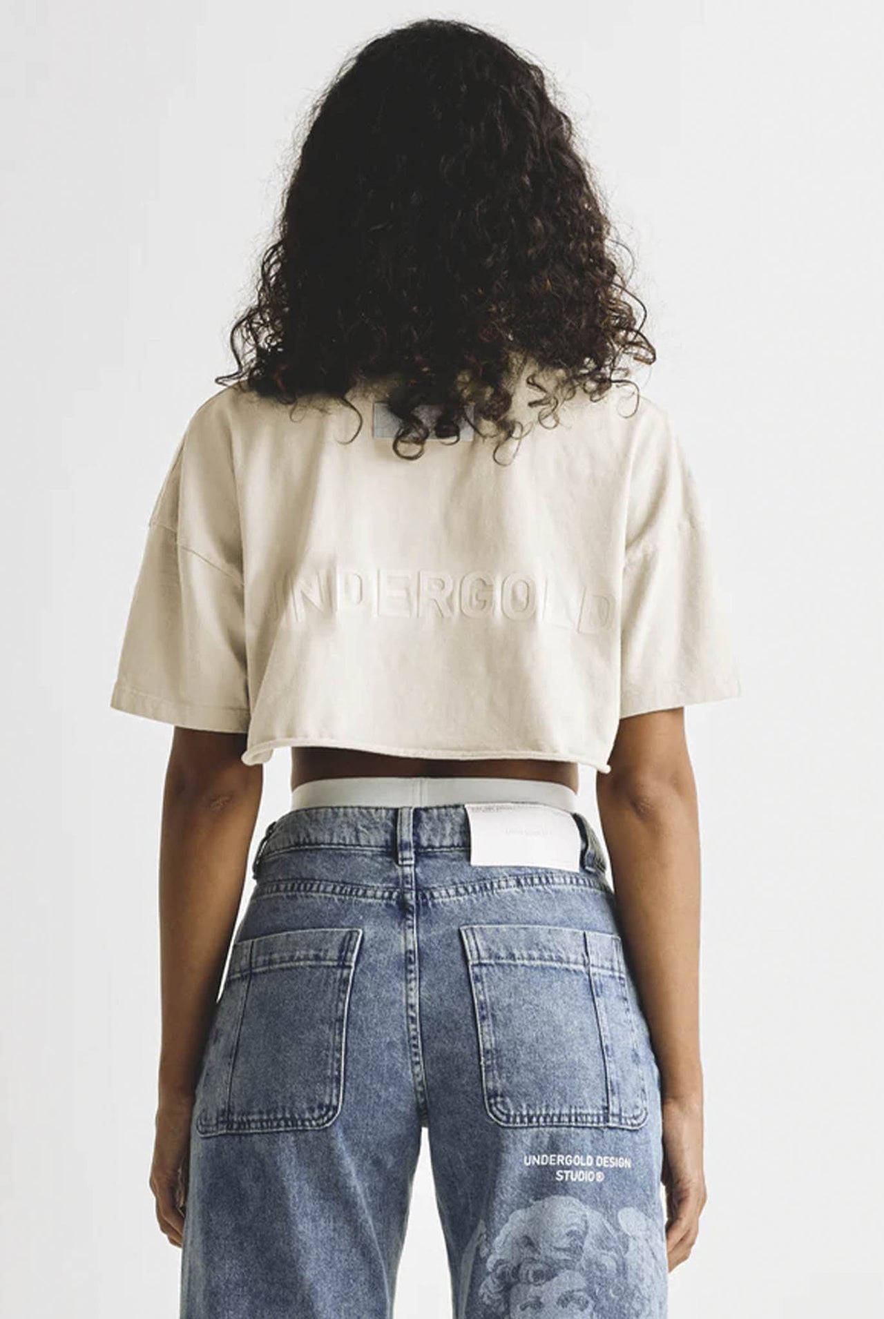 Crop Top Undergold Gratia Plena Line Logo Cream