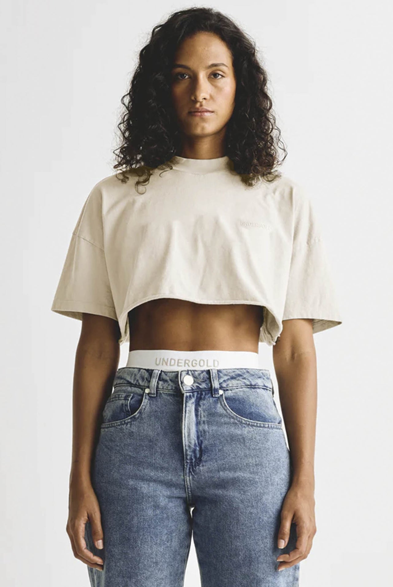 Crop Top Undergold Gratia Plena Line Logo Cream