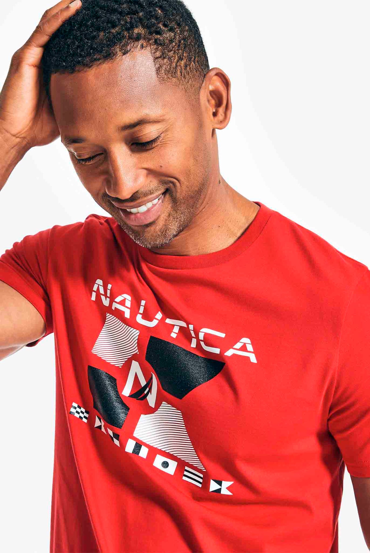 CAMISETA ROJA NAUTICA GRÁFICA DE BANDERAS NAUTICA