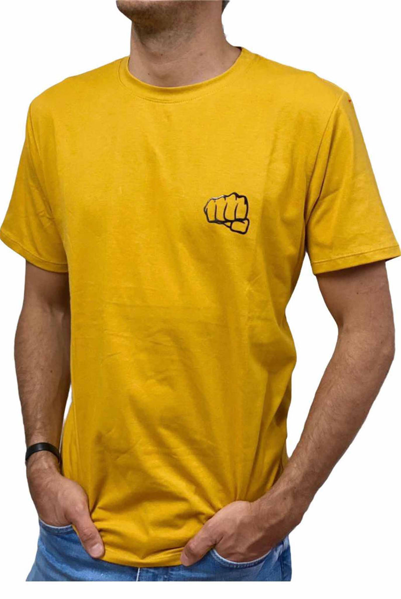 Camiseta Fist  Básica Big Logo