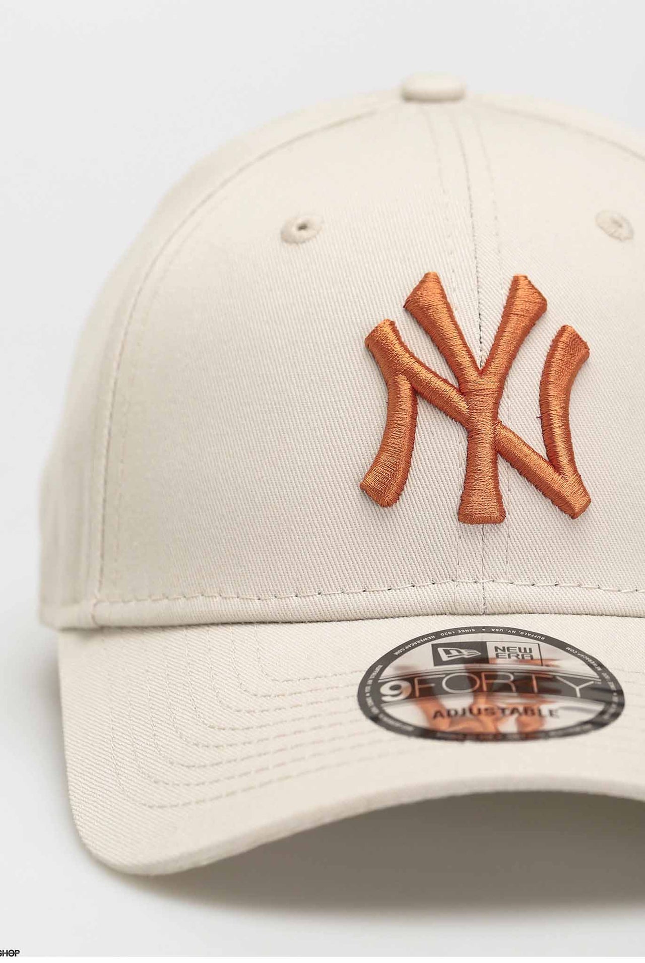 Gorra New Era Essential 9F Beige