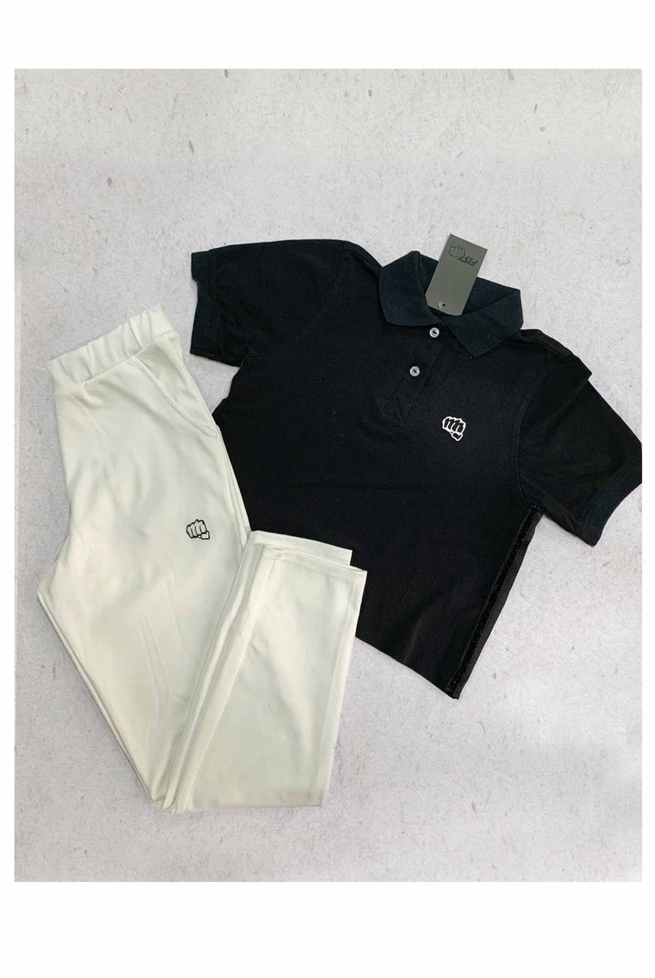 School Set Black