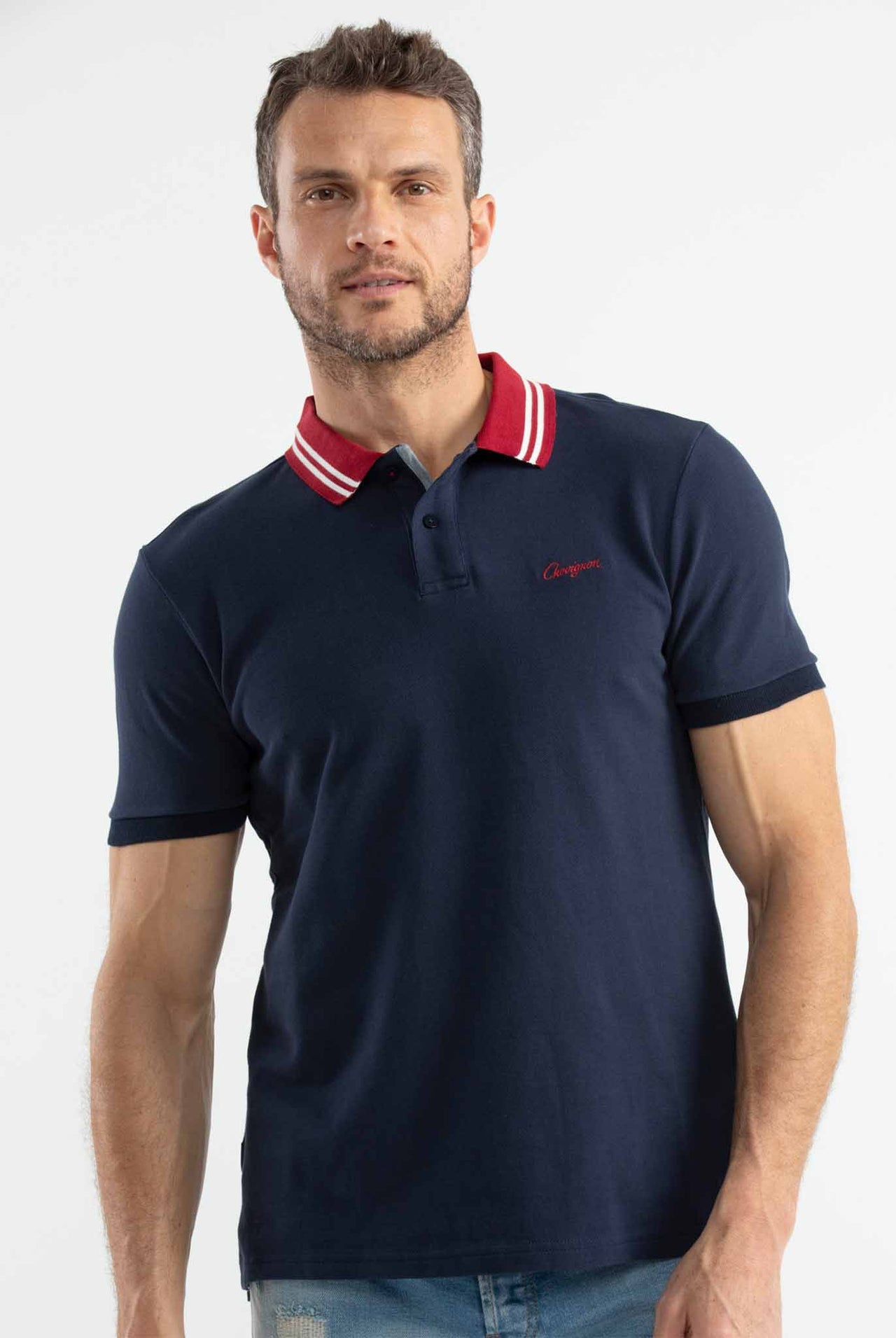 Polo Chevignon Azul Oscuro, Cuello Rojo En Contraste Con Rayas Blancas-Slim Fit