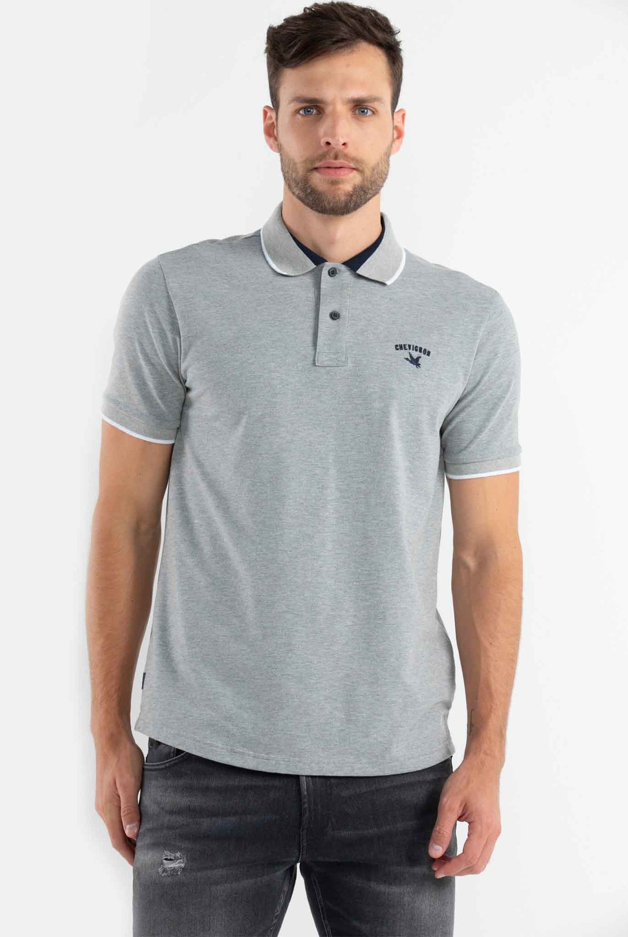 Polo Chevignon Gris Jaspe, Cuello y Puños Con Rayas Blancas - Classic Fit