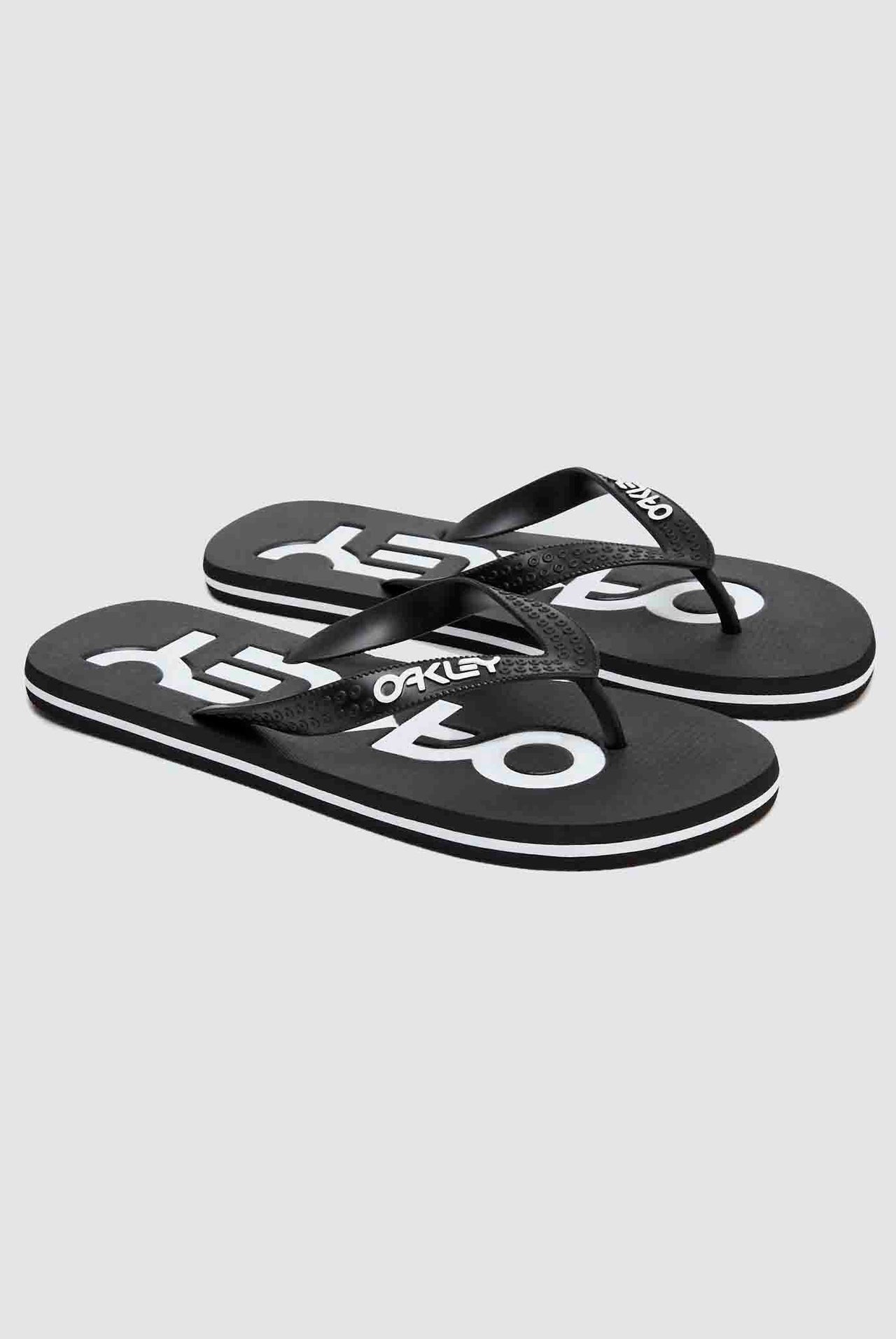 Sandalias Oakley College Flip Flop- Negras/ Blanco