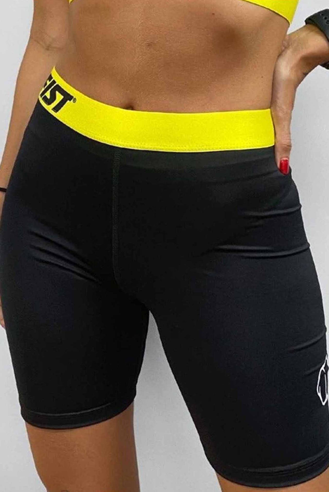 Short Trend Negro-Amarillo