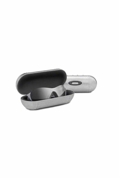 Estuche Oakley Large Metal